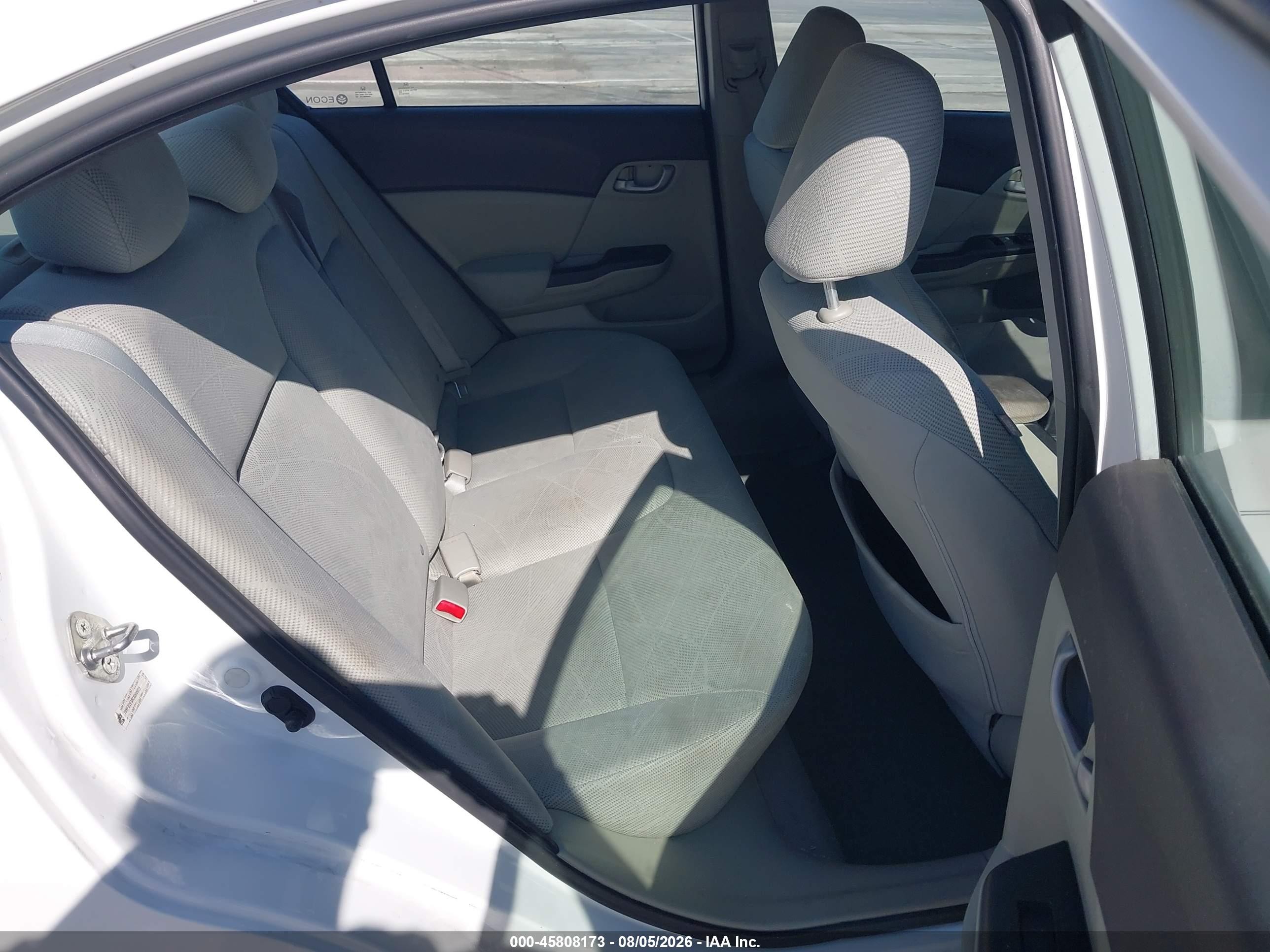 2012 Honda Civic Lx White vin: 19XFB2E56CE005073