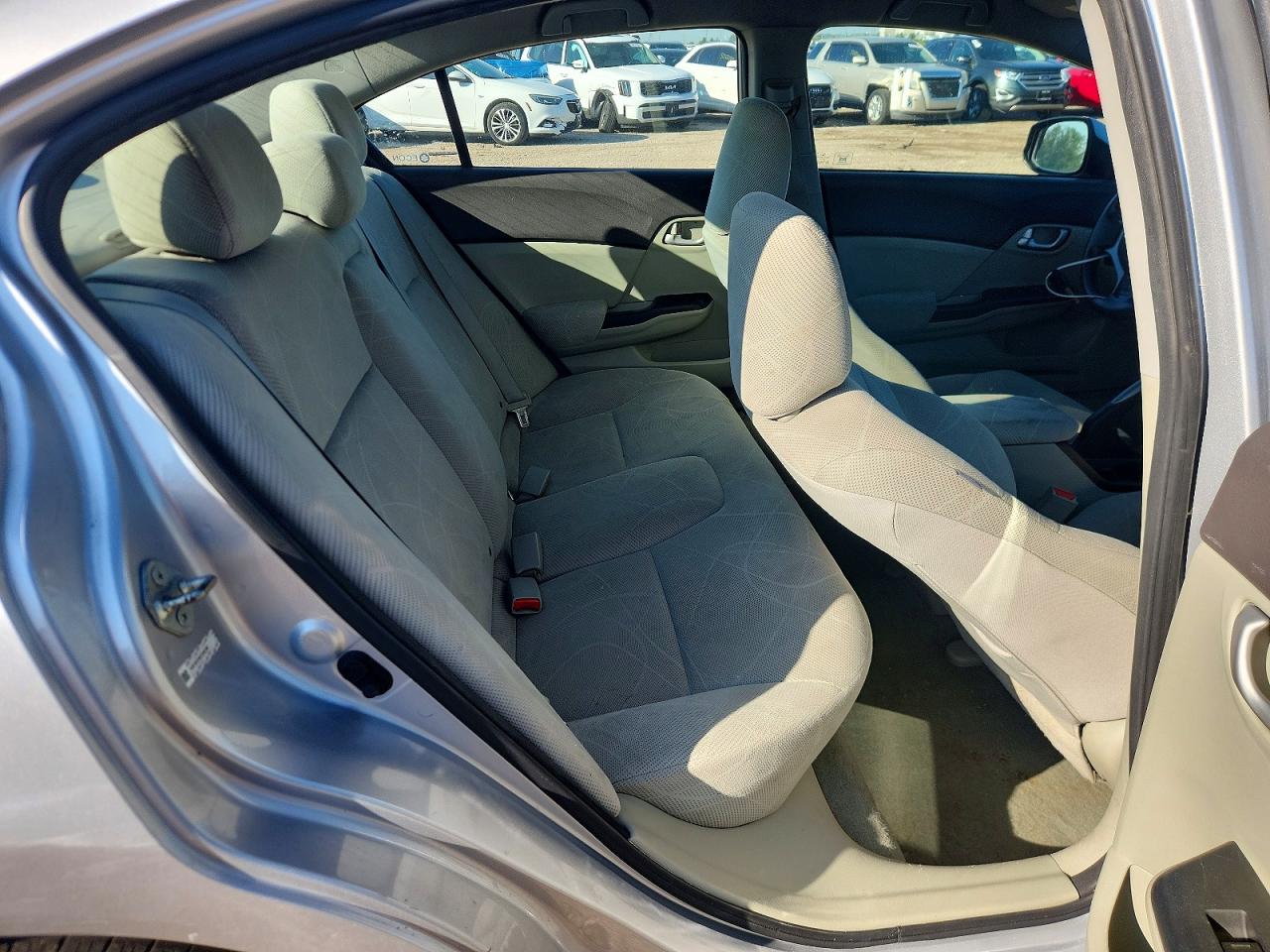 2012 Honda Civic Lx Silver vin: 19XFB2E56CE005381