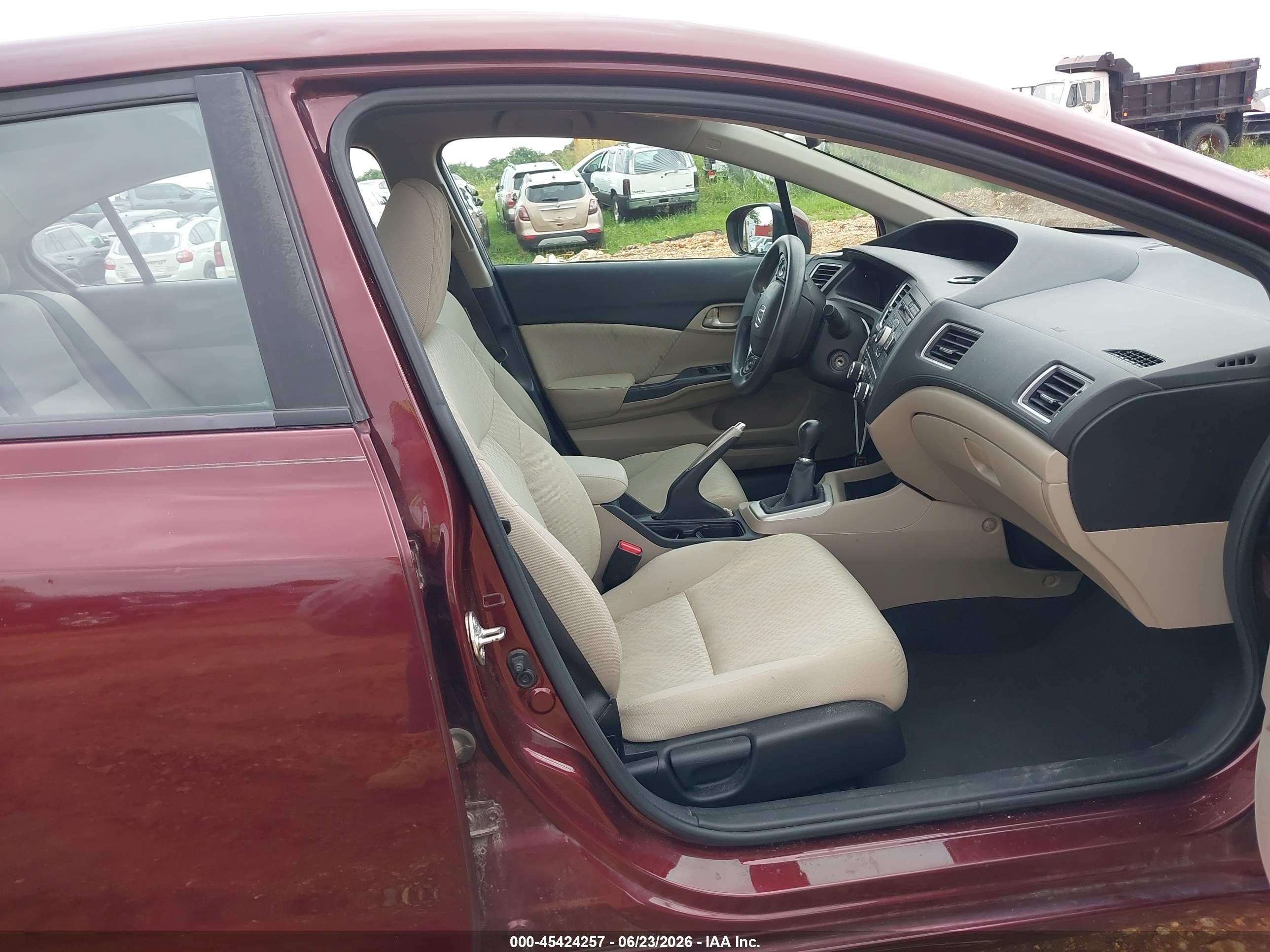 2015 Honda Civic Lx Red vin: 19XFB2E5XFE039568