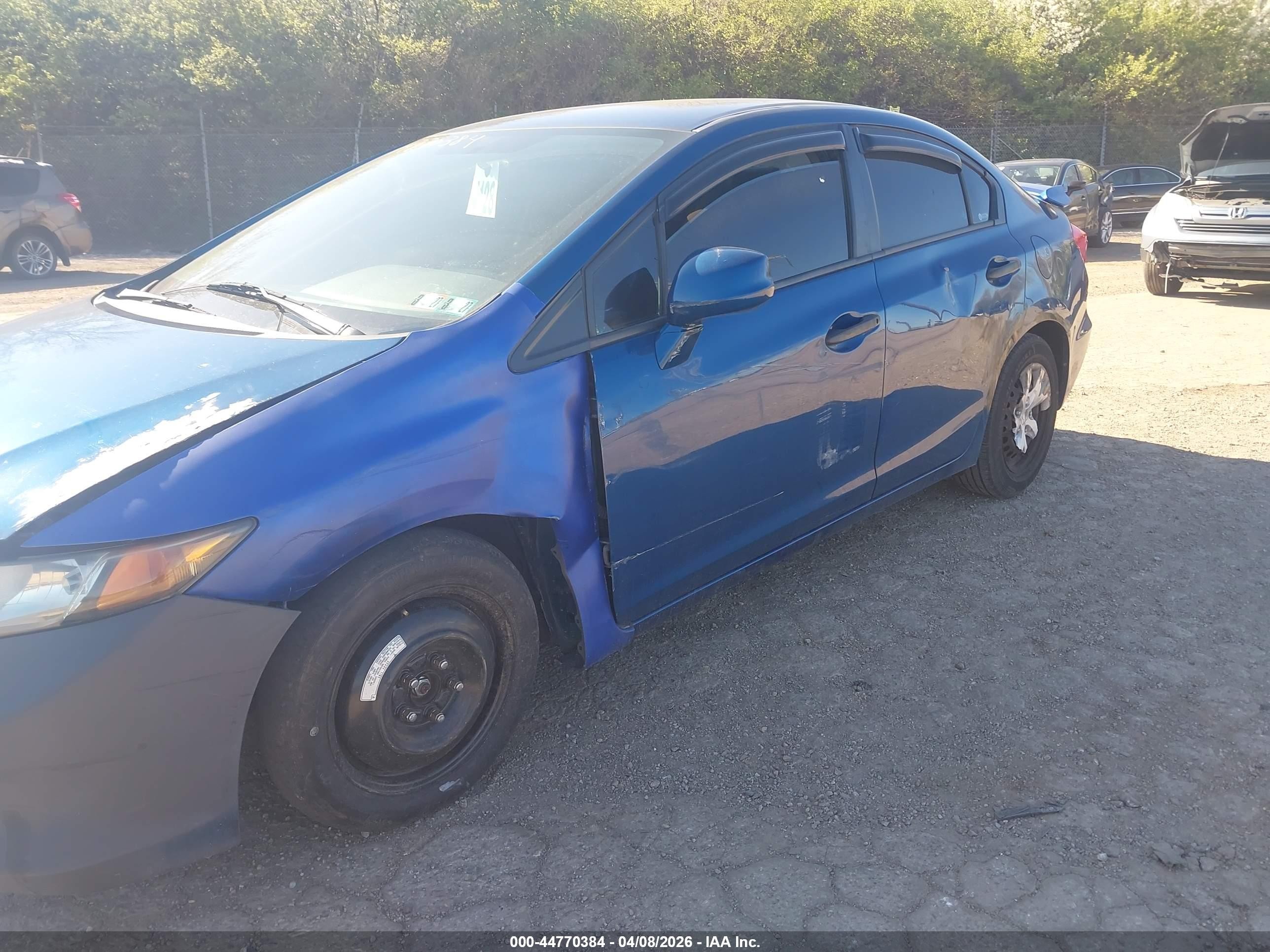 2012 Honda Civic Dx Blue vin: 19XFB2F20CE303185