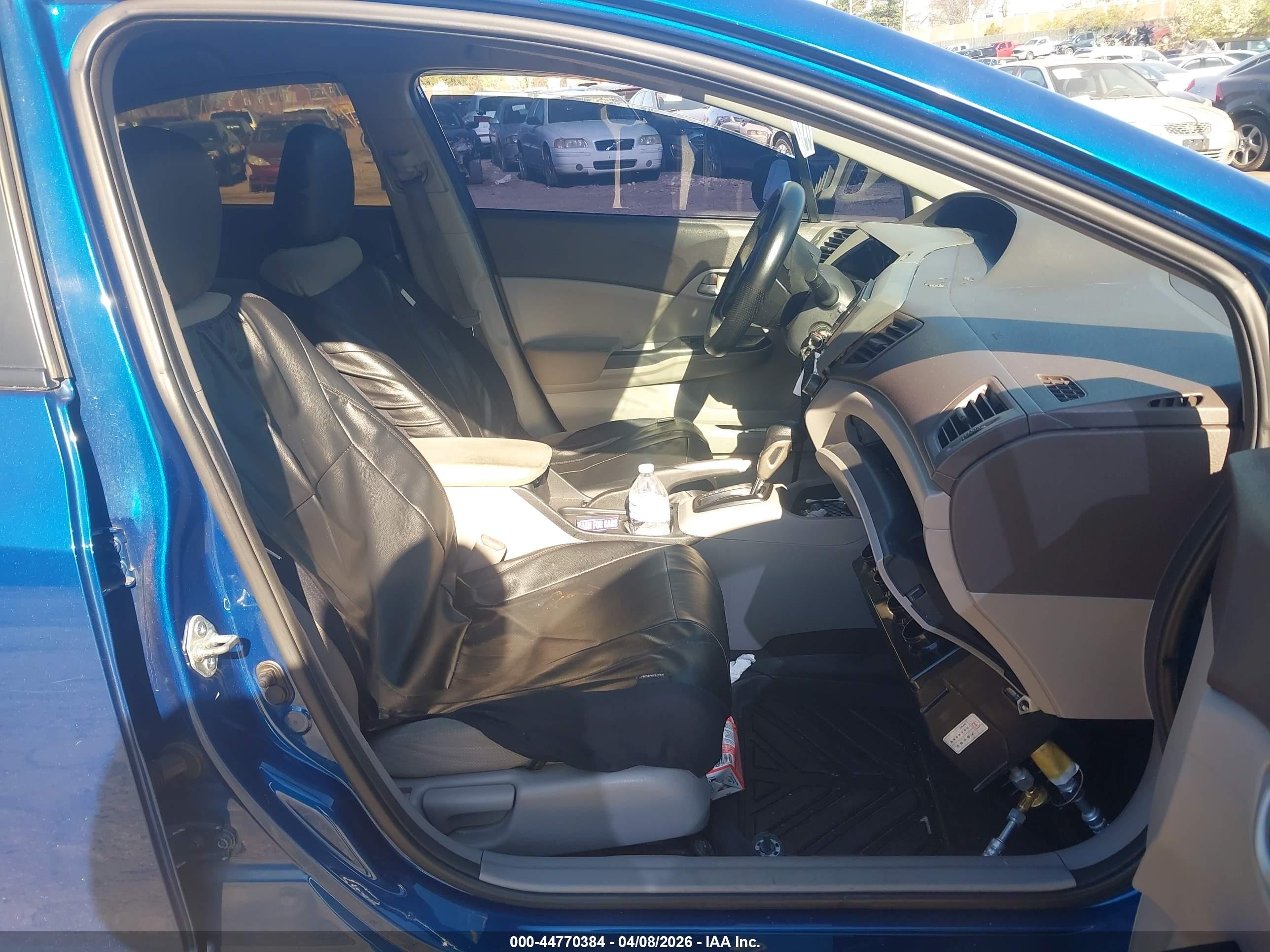 2012 Honda Civic Dx Blue vin: 19XFB2F20CE303185