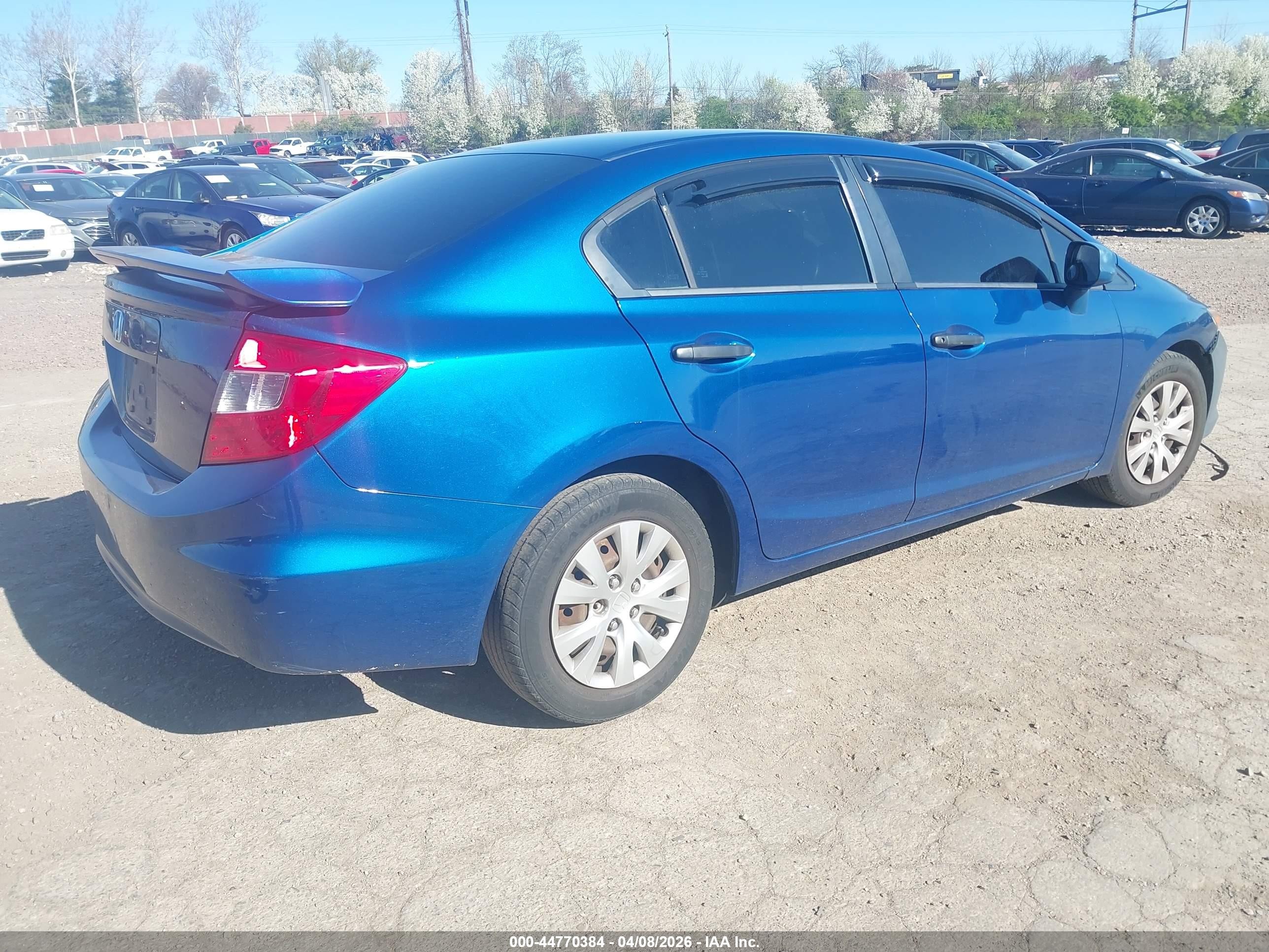 2012 Honda Civic Dx Blue vin: 19XFB2F20CE303185