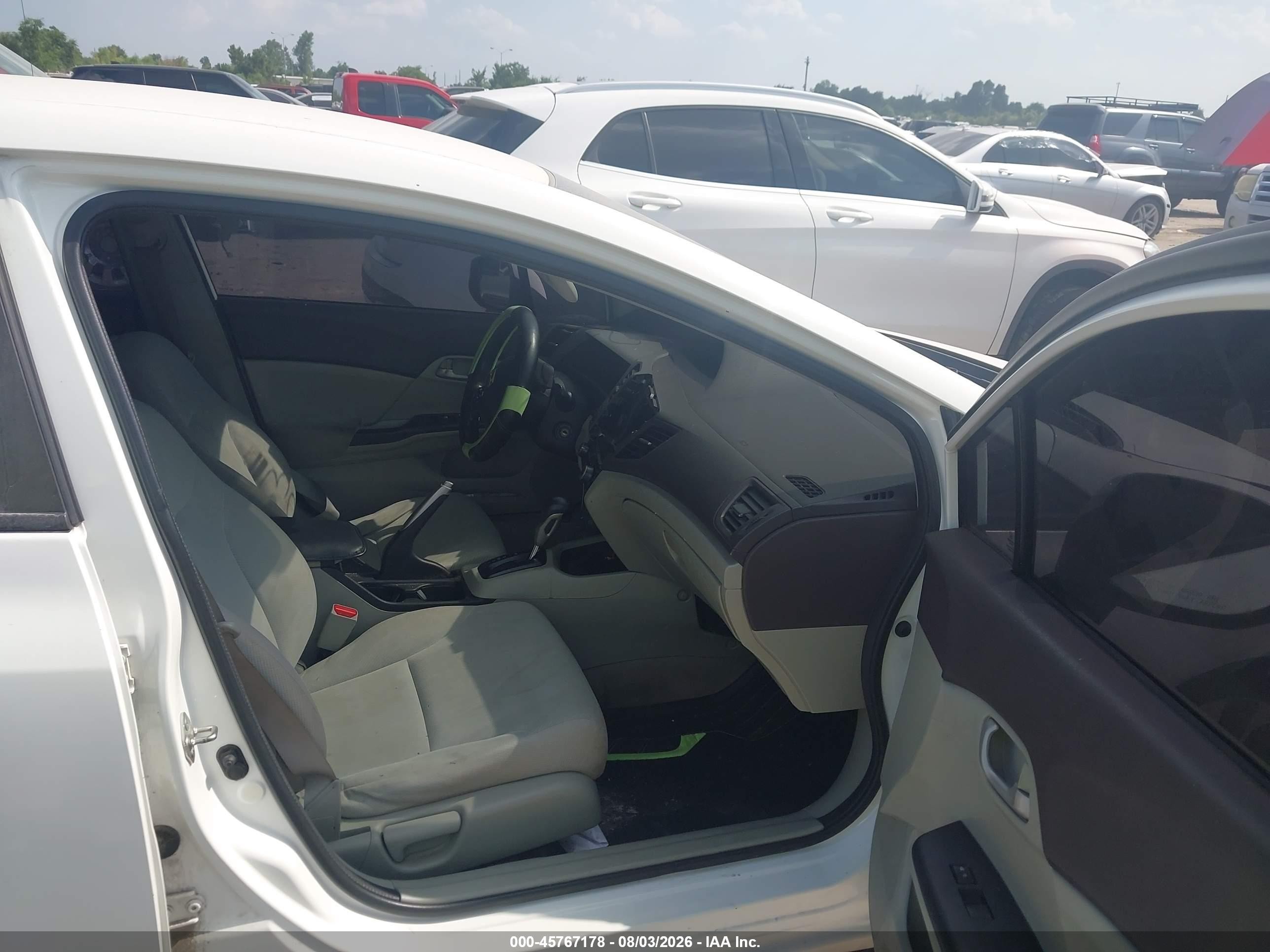 2012 Honda Civic Lx White vin: 19XFB2F50CE063579