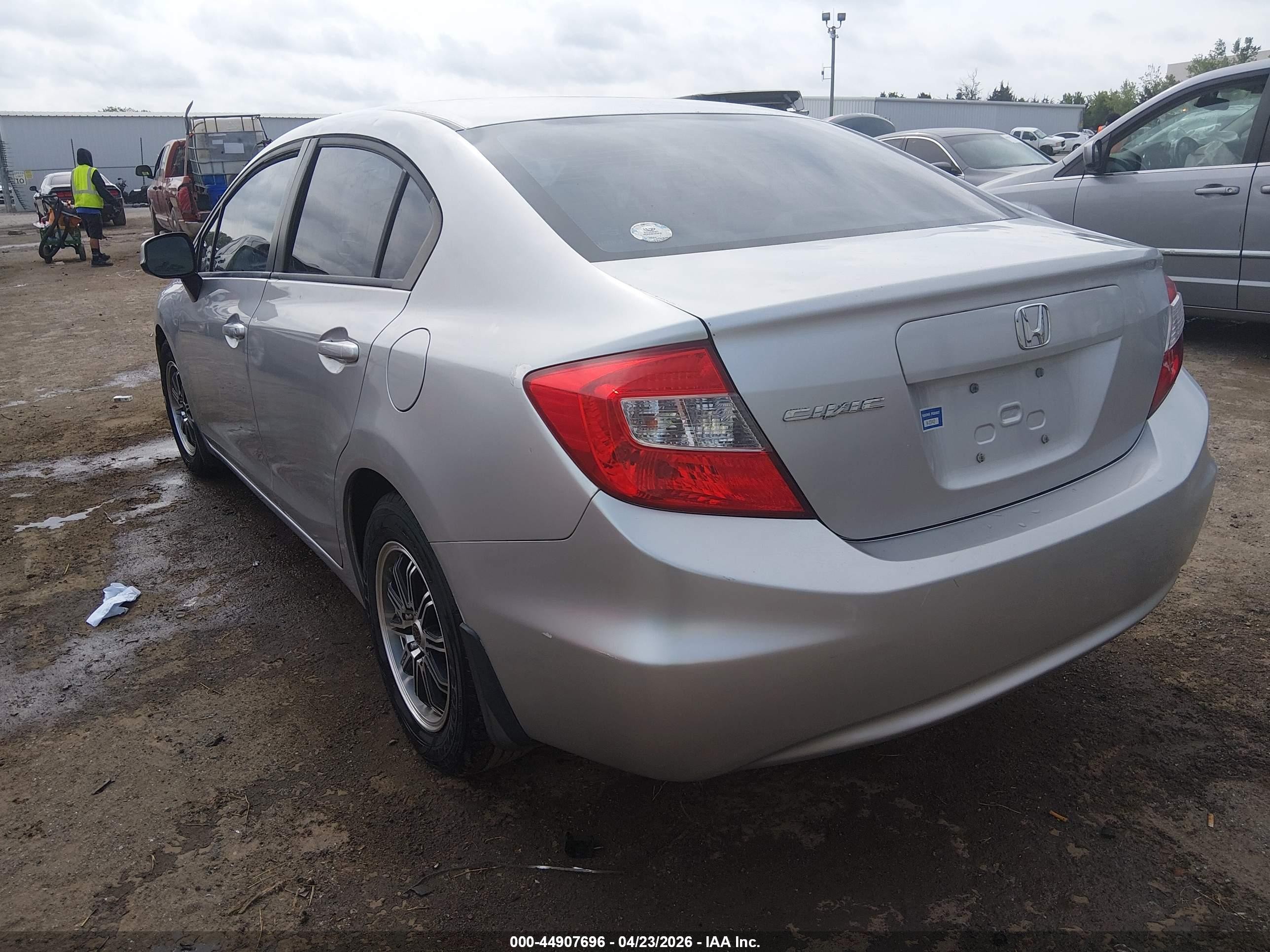 2012 Honda Civic Lx Серебряный vin: 19XFB2F50CE108312