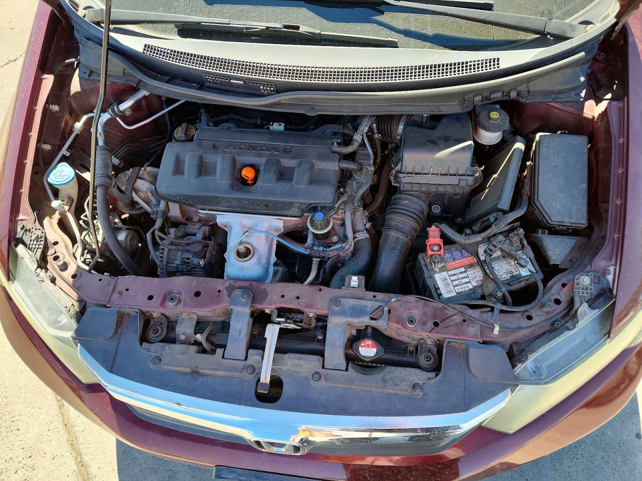 2012 Honda Civic Lx Красный vin: 19XFB2F50CE321017
