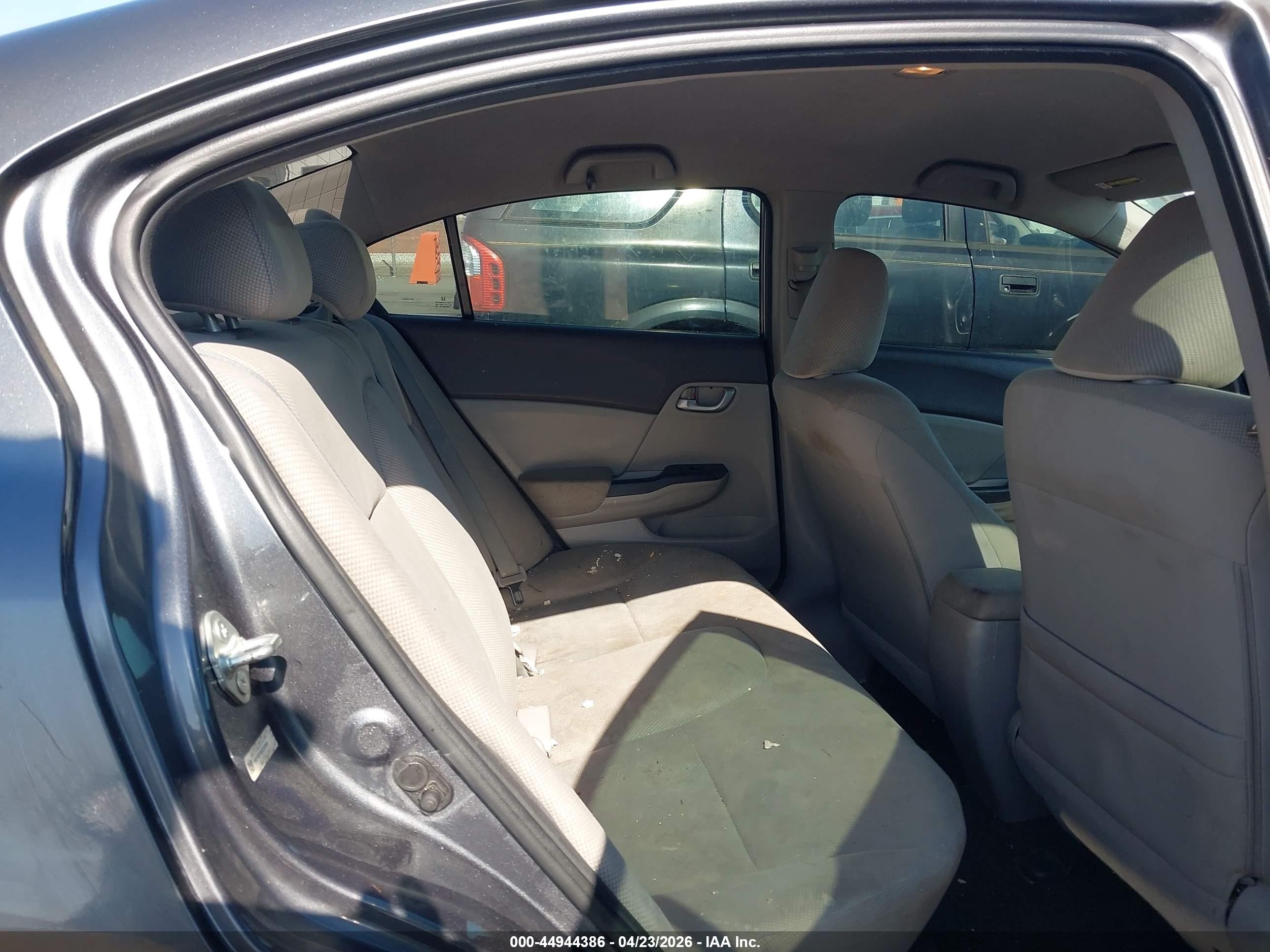 2012 Honda Civic Lx Gray vin: 19XFB2F50CE325584