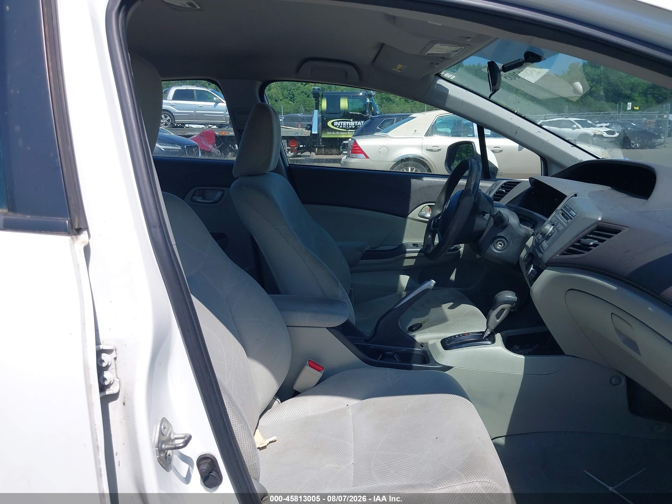 2012 Honda Civic Lx White vin: 19XFB2F50CE330784