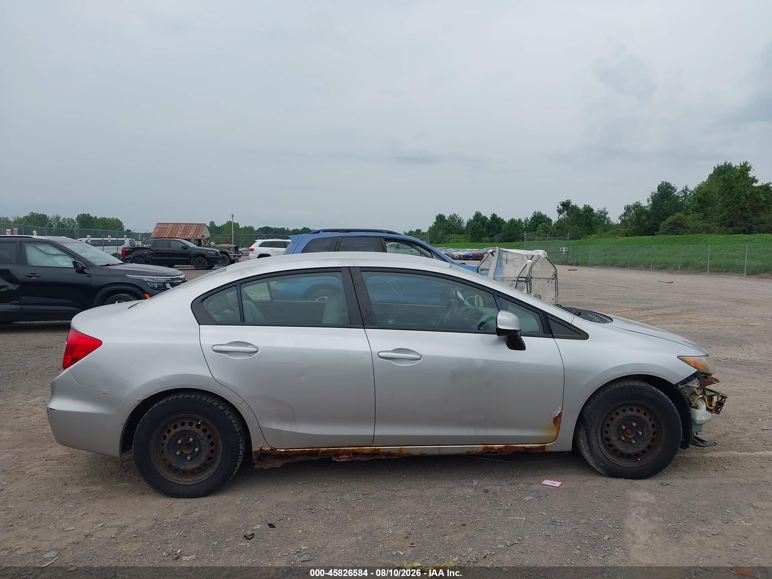 2012 Honda Civic Lx Silver vin: 19XFB2F50CE331644