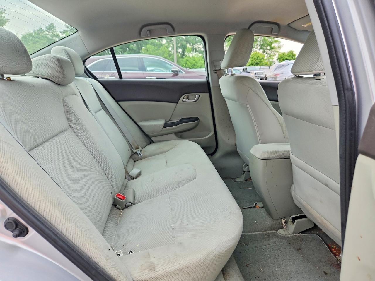 2012 Honda Civic Lx Silver vin: 19XFB2F50CE347715