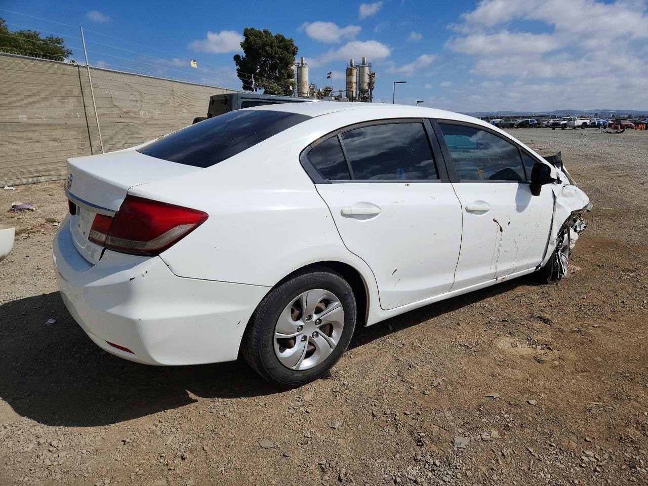2013 Honda Civic White vin: 19XFB2F50DE047674