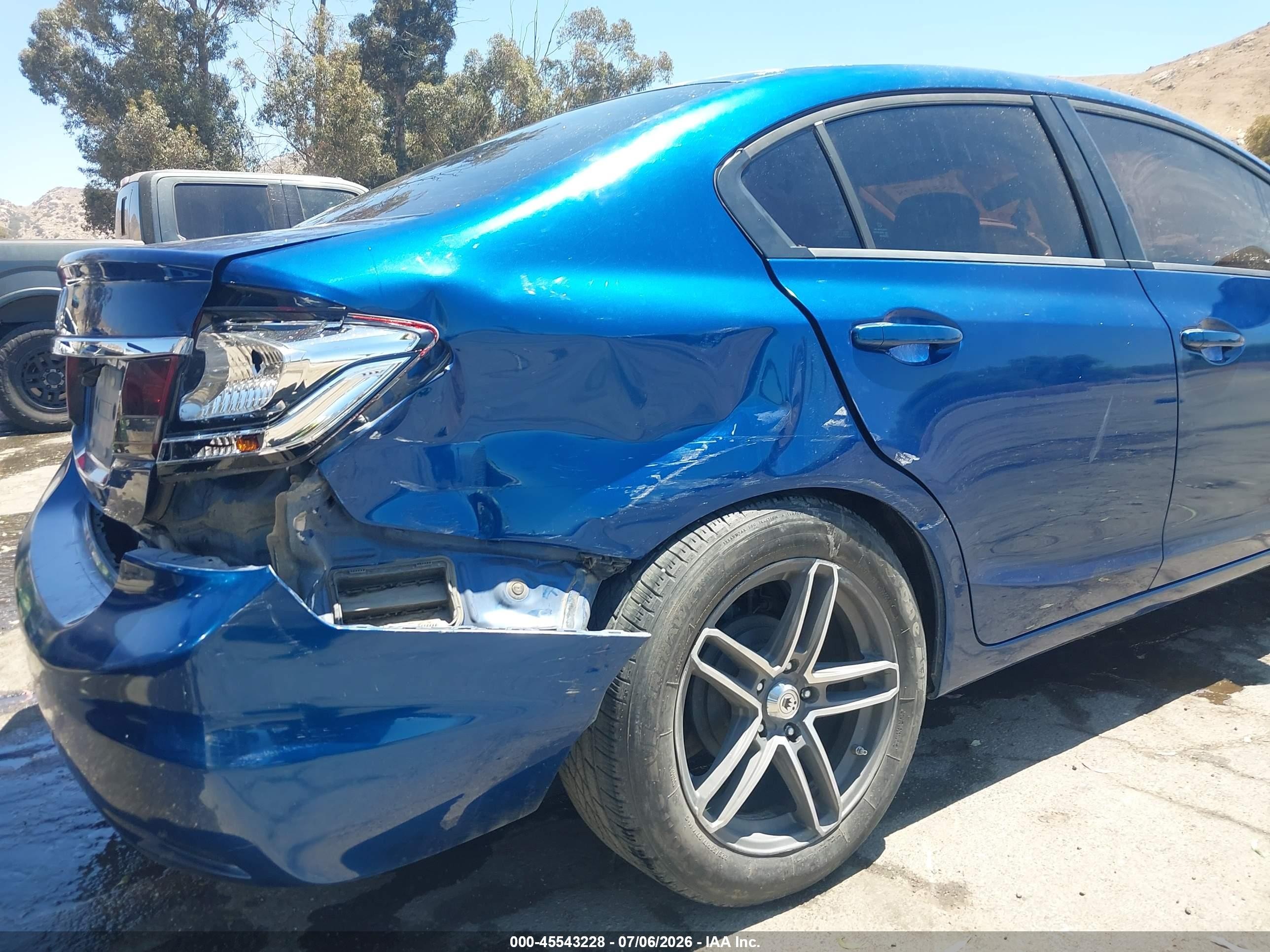 2013 Honda Civic Lx Blue vin: 19XFB2F50DE275075