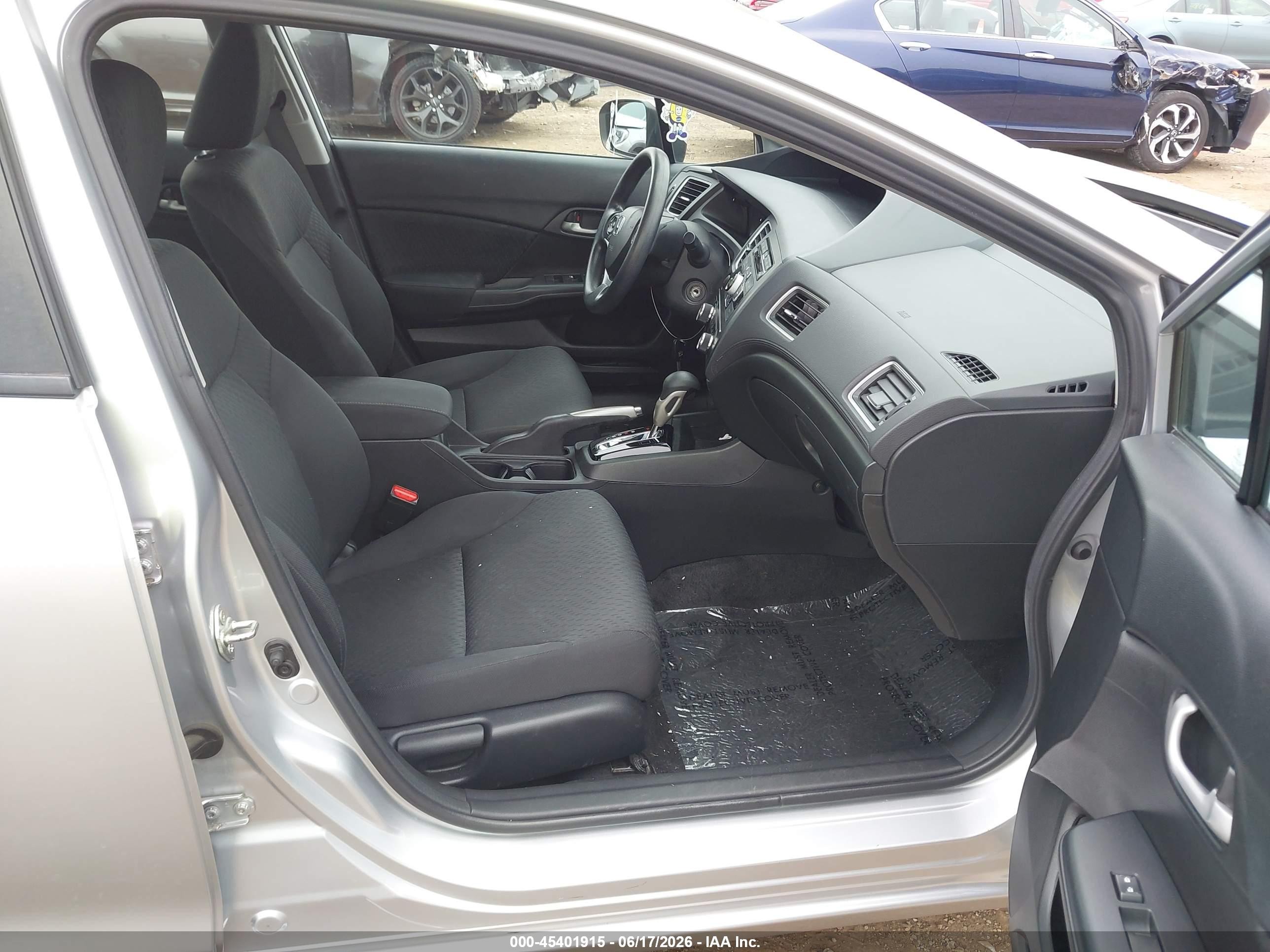 2014 Honda Civic Lx Серебряный vin: 19XFB2F50EE001568