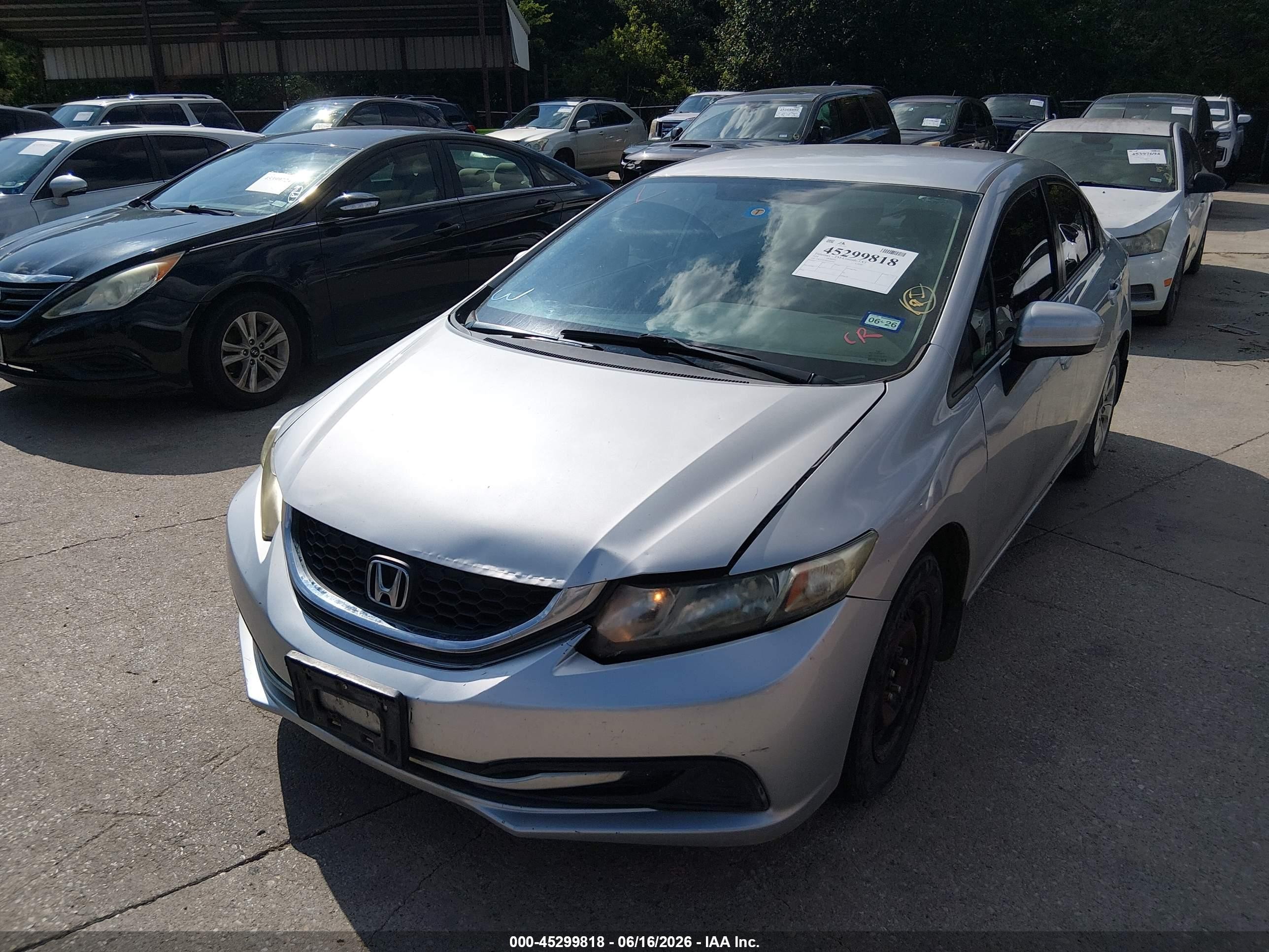 2014 Honda Civic Lx Silver vin: 19XFB2F50EE036384