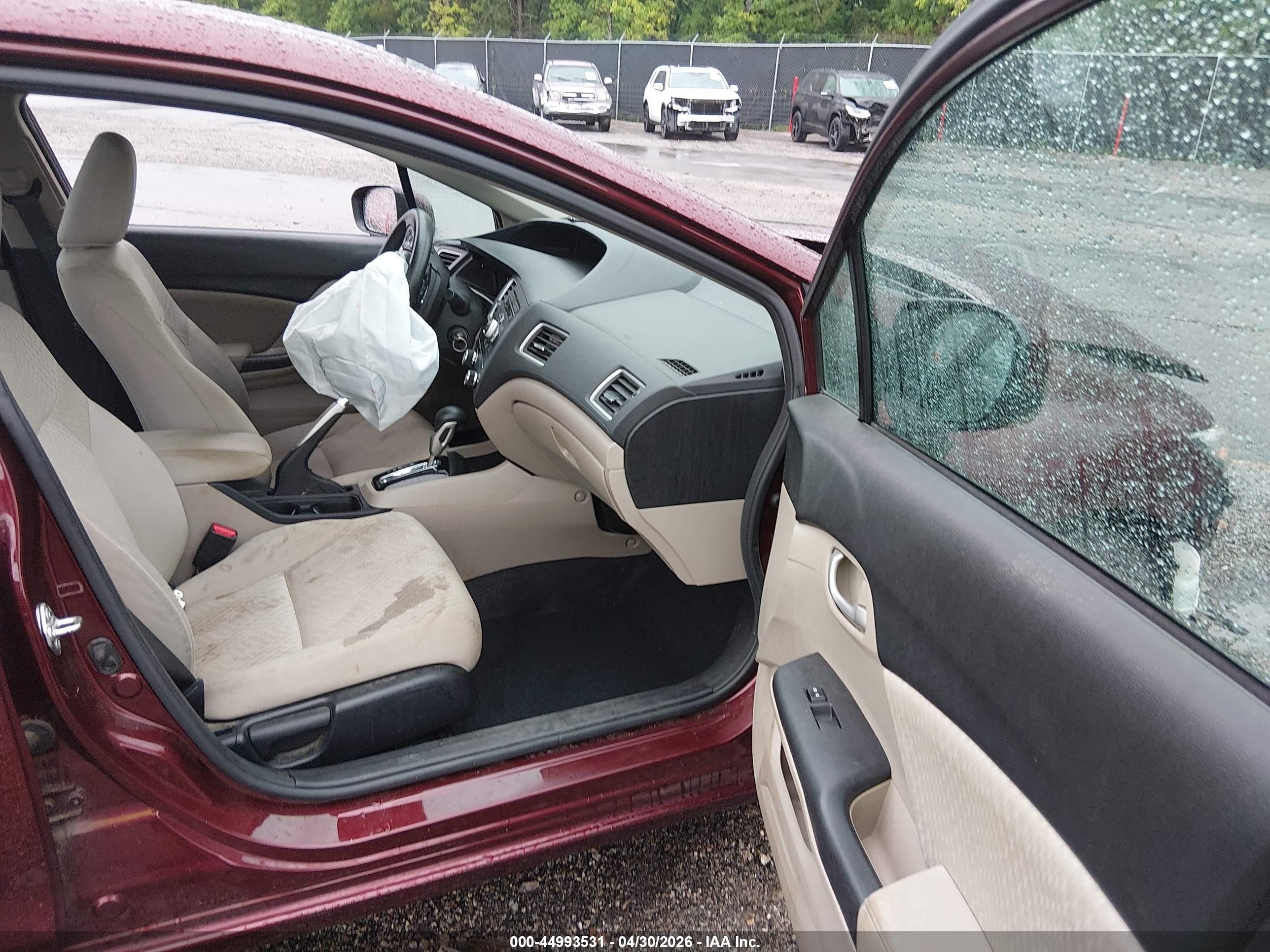 2014 Honda Civic Lx Red vin: 19XFB2F50EE068140