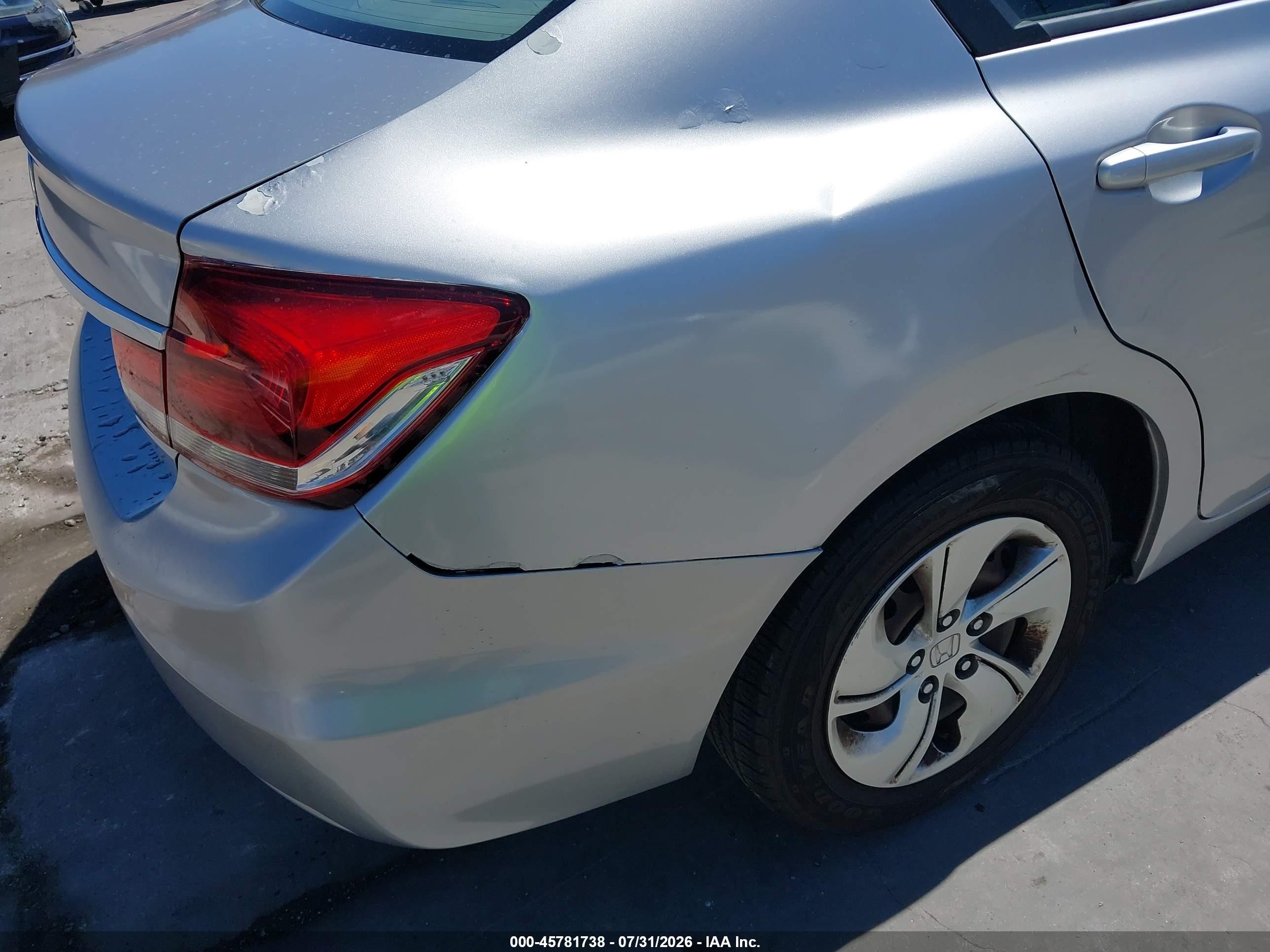2014 Honda Civic Lx Silver vin: 19XFB2F50EE202323