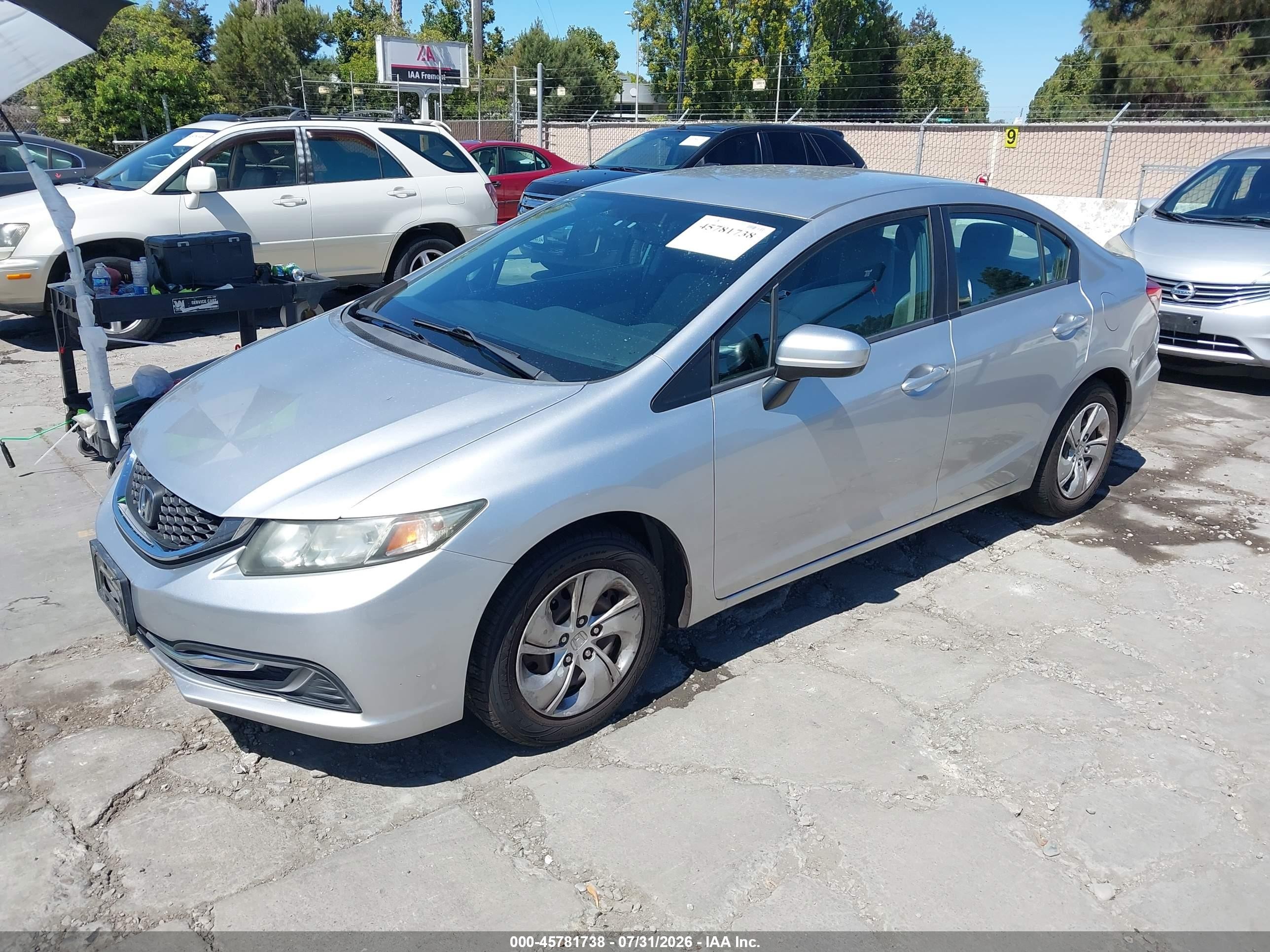 2014 Honda Civic Lx Silver vin: 19XFB2F50EE202323