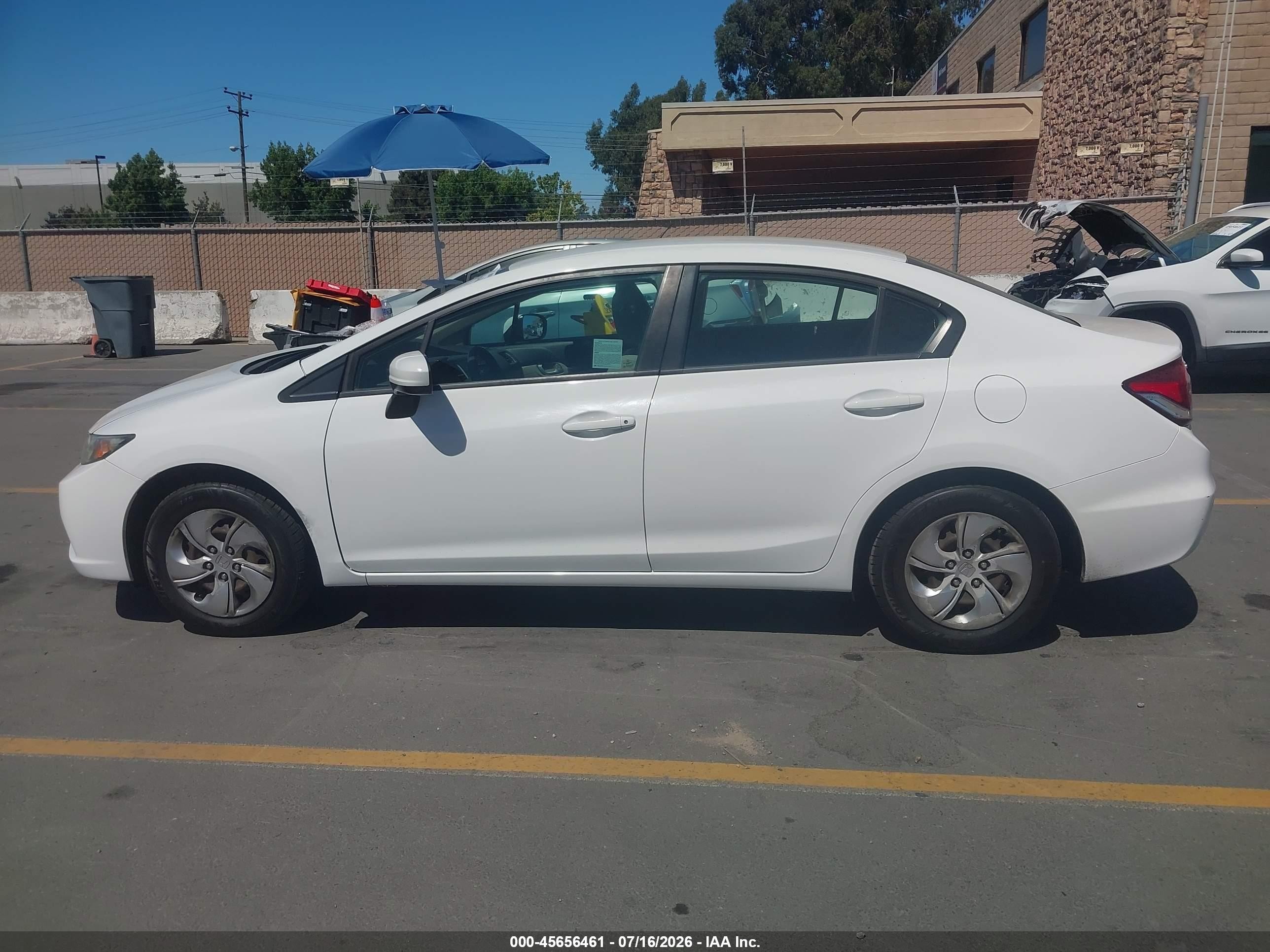 2014 Honda Civic Lx White vin: 19XFB2F50EE204430