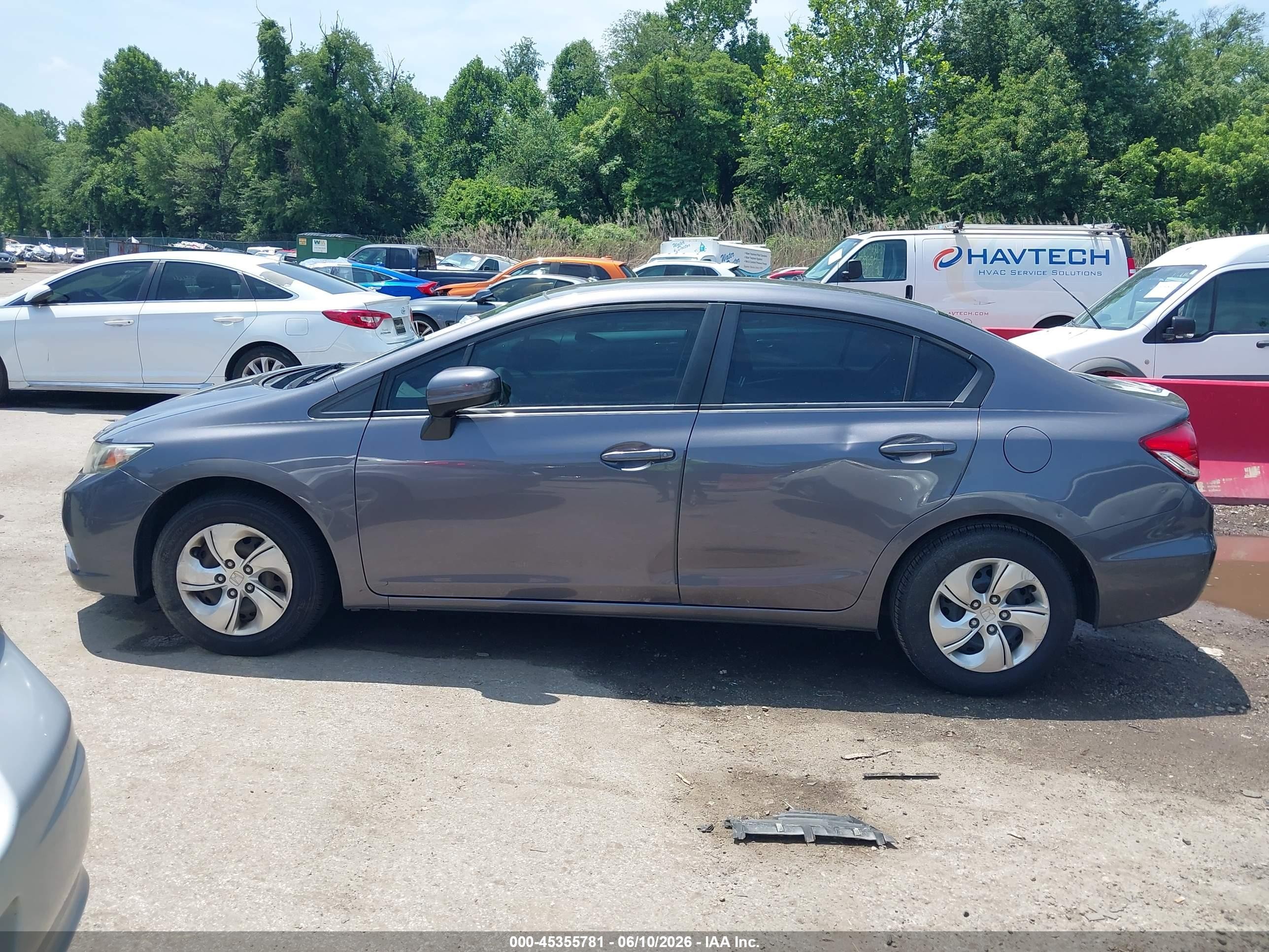 2014 Honda Civic Lx Серый vin: 19XFB2F50EE220191