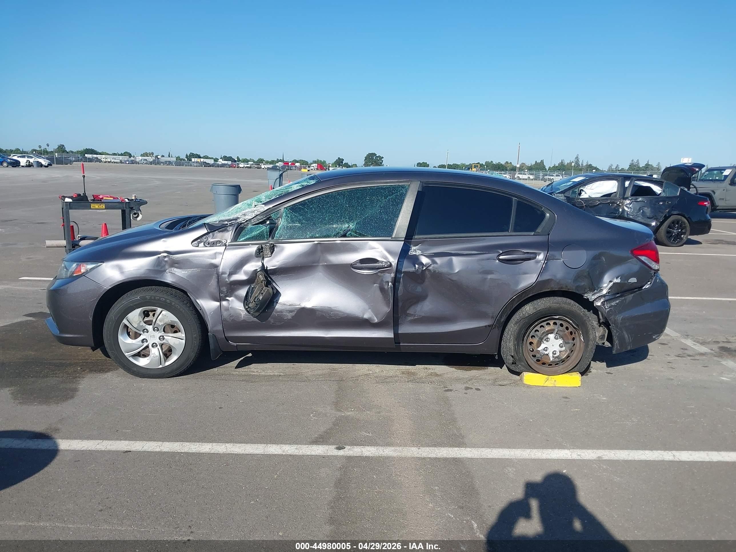 2014 Honda Civic Lx Серый vin: 19XFB2F50EE245382