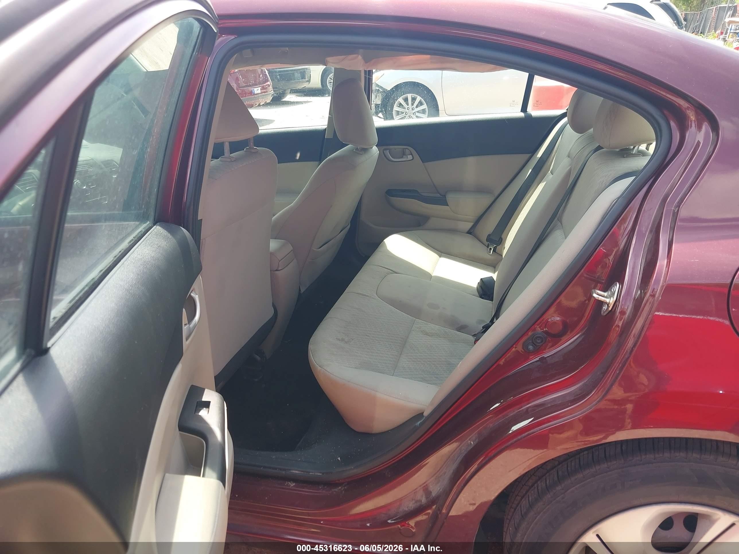 2015 Honda Civic Lx Red vin: 19XFB2F50FE011390