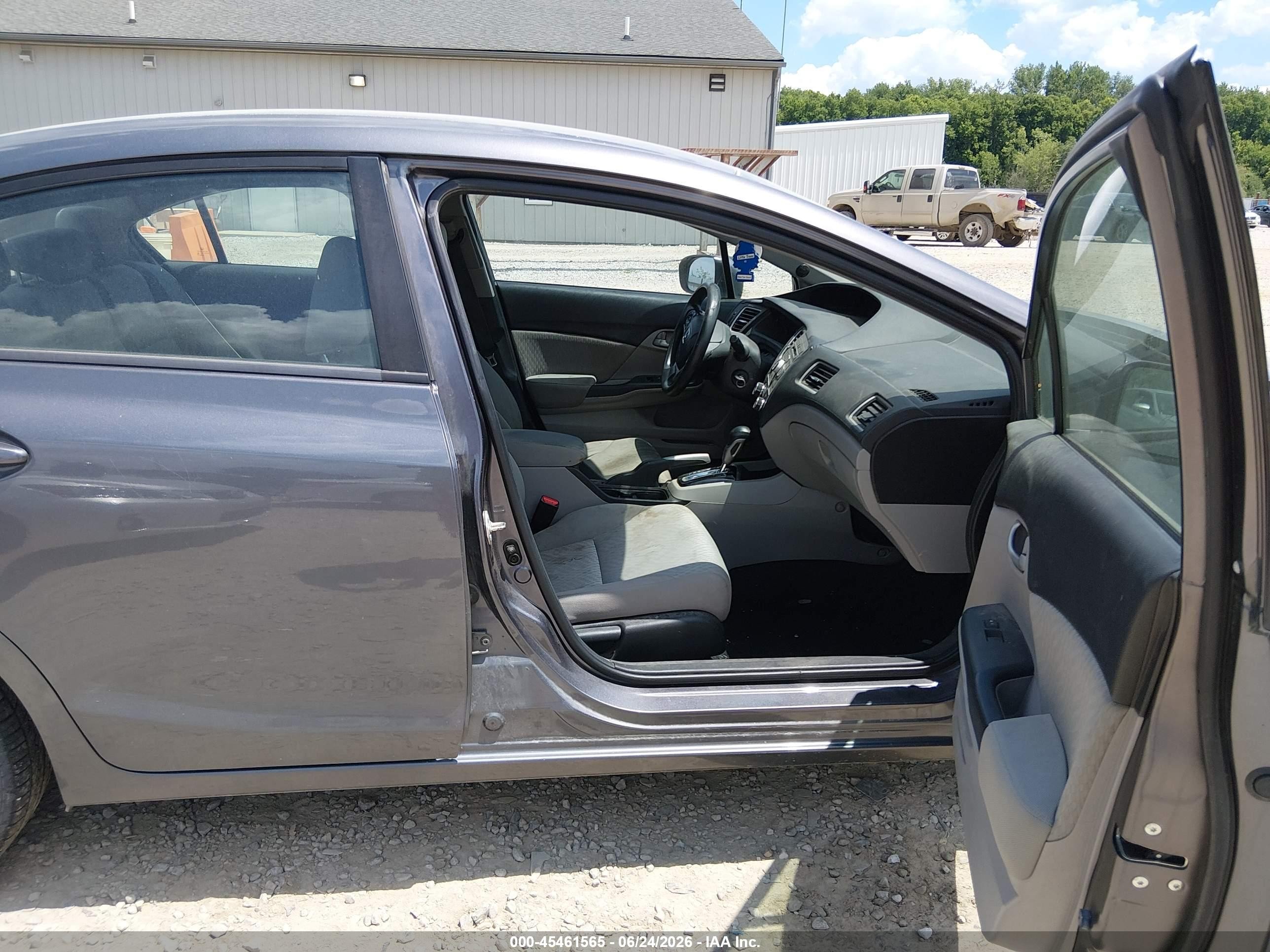 2015 Honda Civic Lx Серый vin: 19XFB2F50FE027539