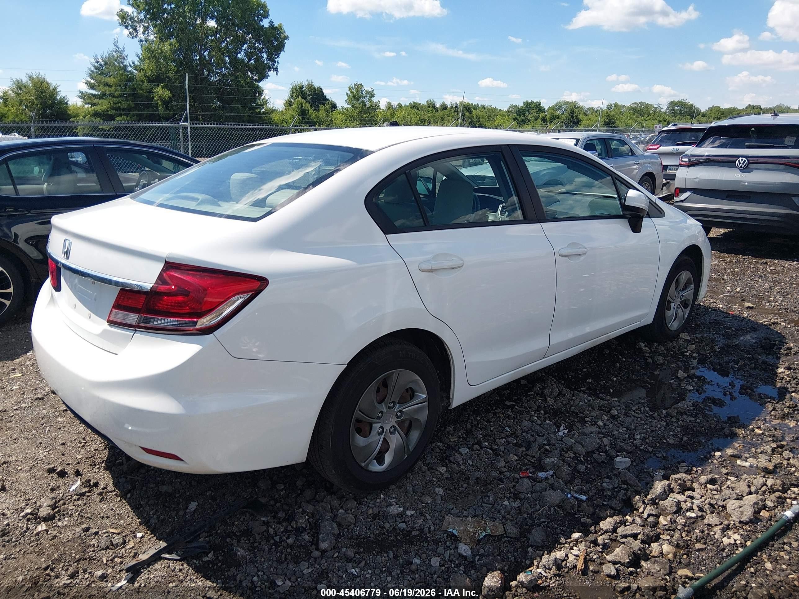 2015 Honda Civic Lx White vin: 19XFB2F50FE033339