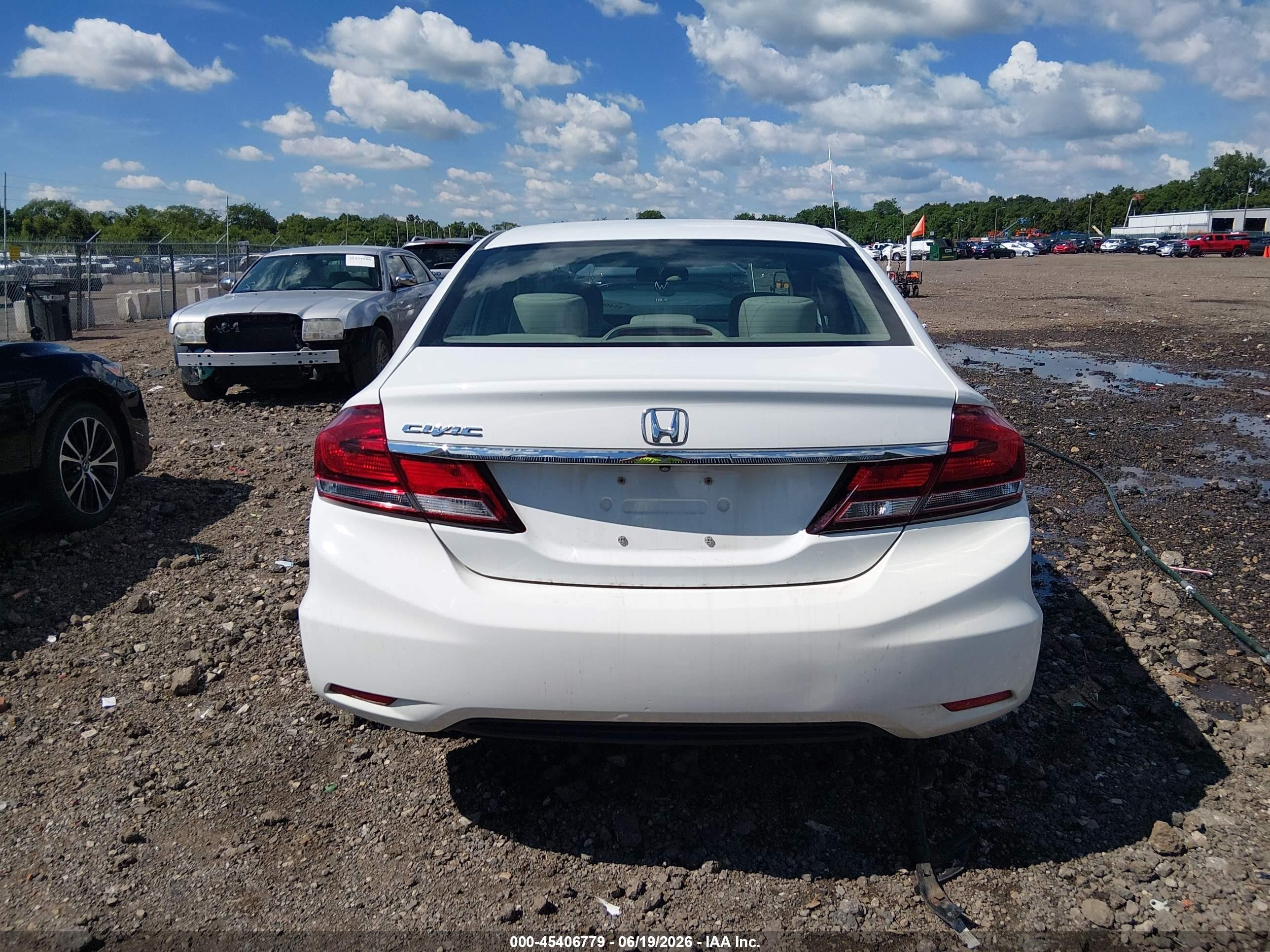 2015 Honda Civic Lx White vin: 19XFB2F50FE033339
