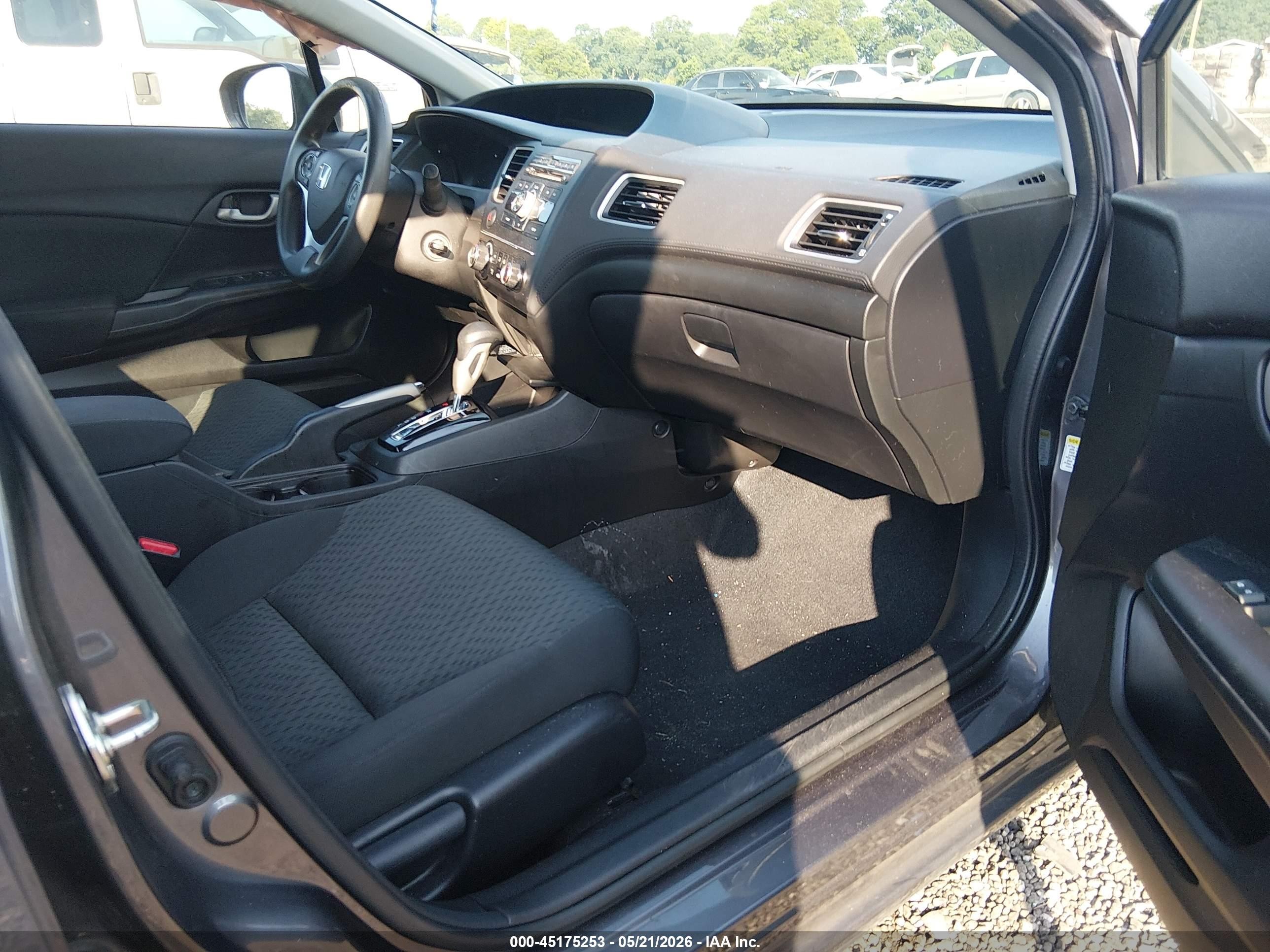 2015 Honda Civic Lx Gray vin: 19XFB2F50FE037357