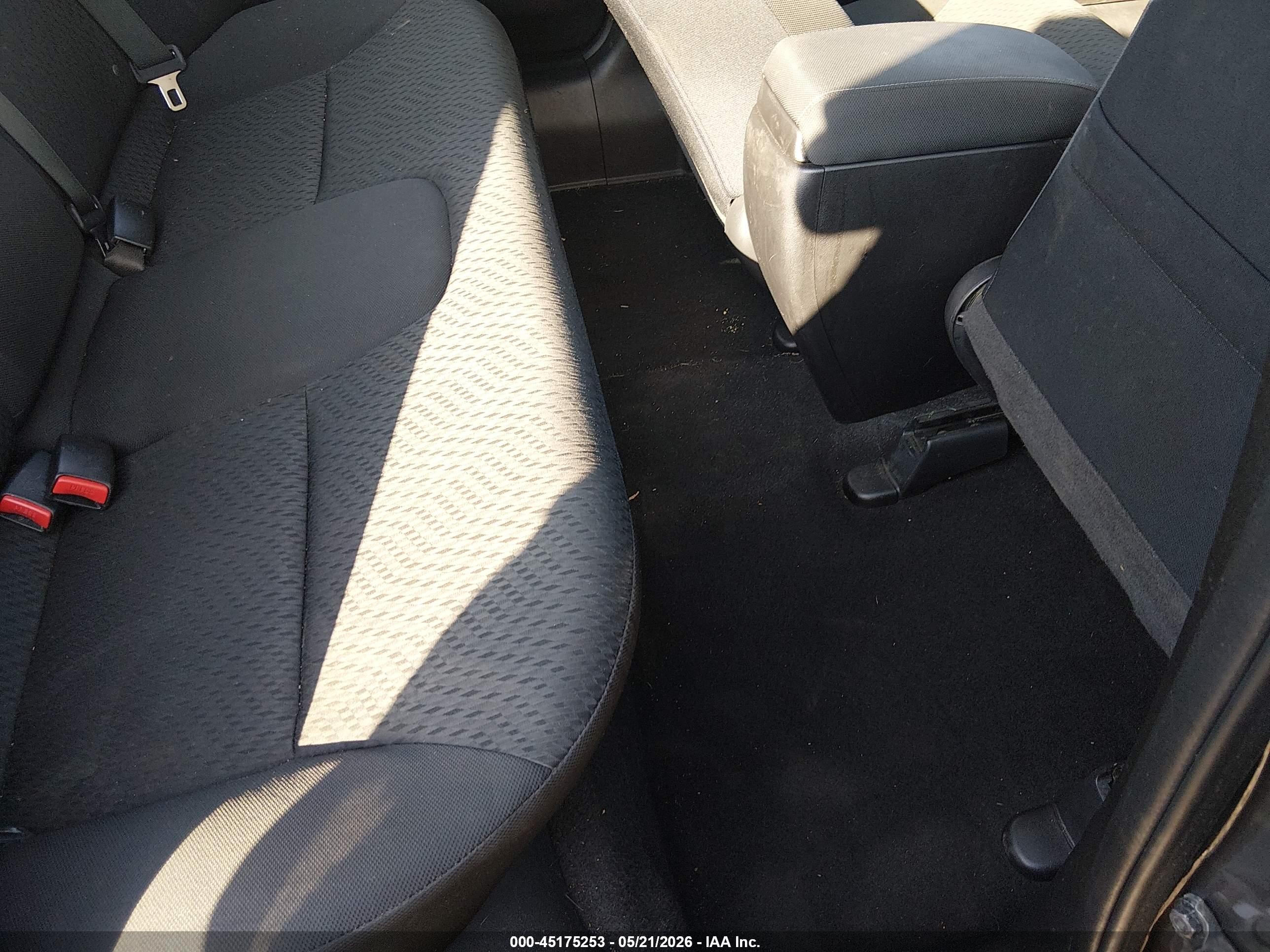 2015 Honda Civic Lx Gray vin: 19XFB2F50FE037357