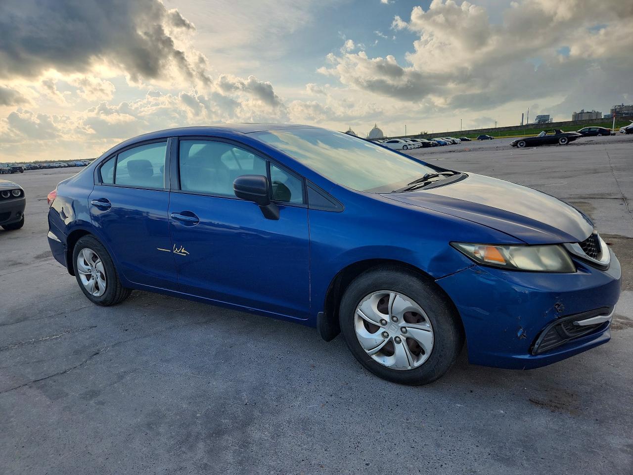 2015 Honda Civic Lx Blue vin: 19XFB2F50FE073212
