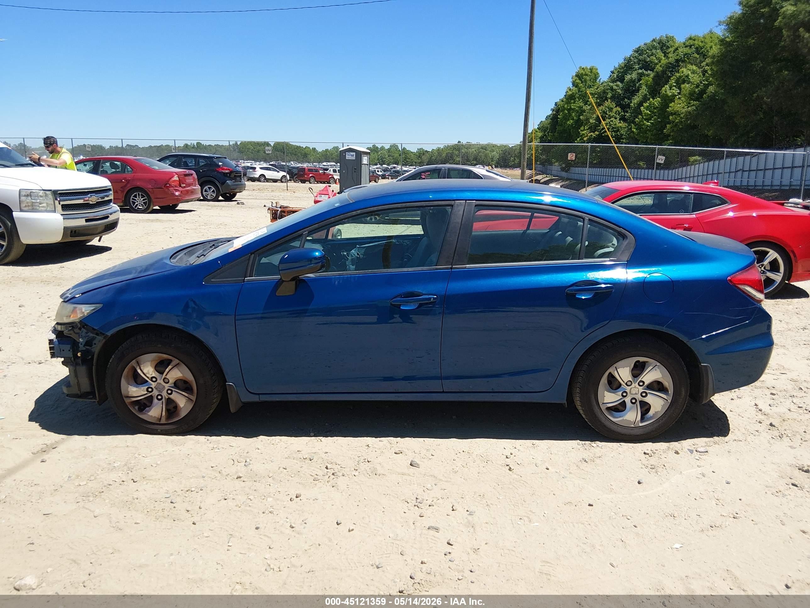 2015 Honda Civic Lx Blue vin: 19XFB2F50FE075218