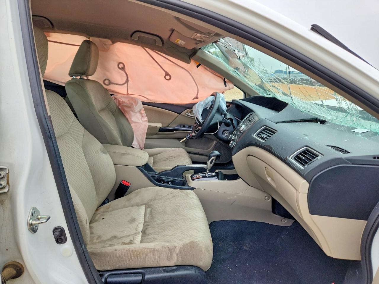 2015 Honda Civic Lx Белый vin: 19XFB2F50FE119010
