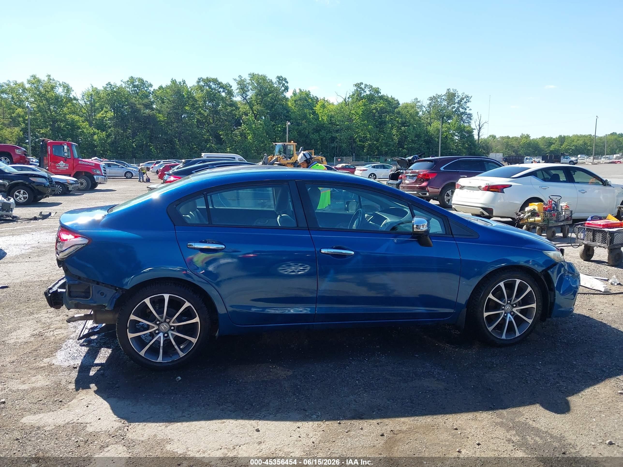 2015 Honda Civic Lx Blue vin: 19XFB2F50FE221035
