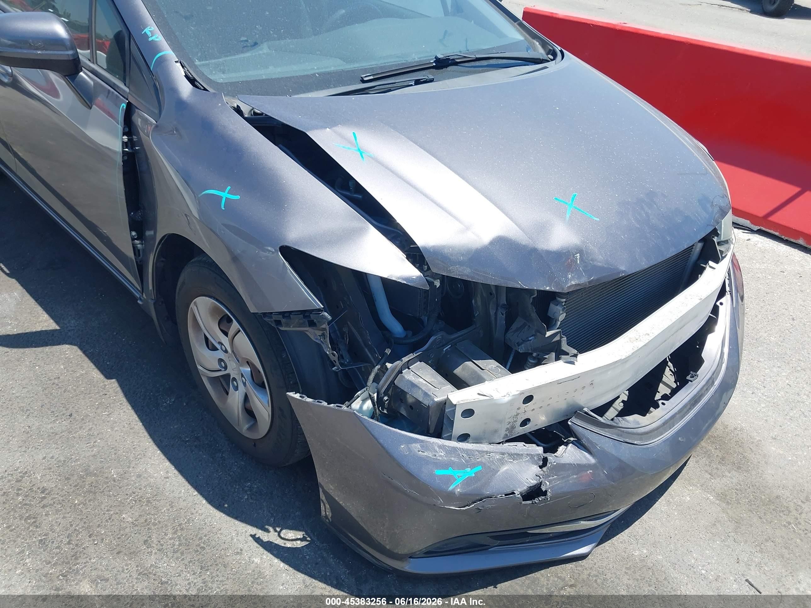 2015 Honda Civic Lx Серый vin: 19XFB2F50FE282188