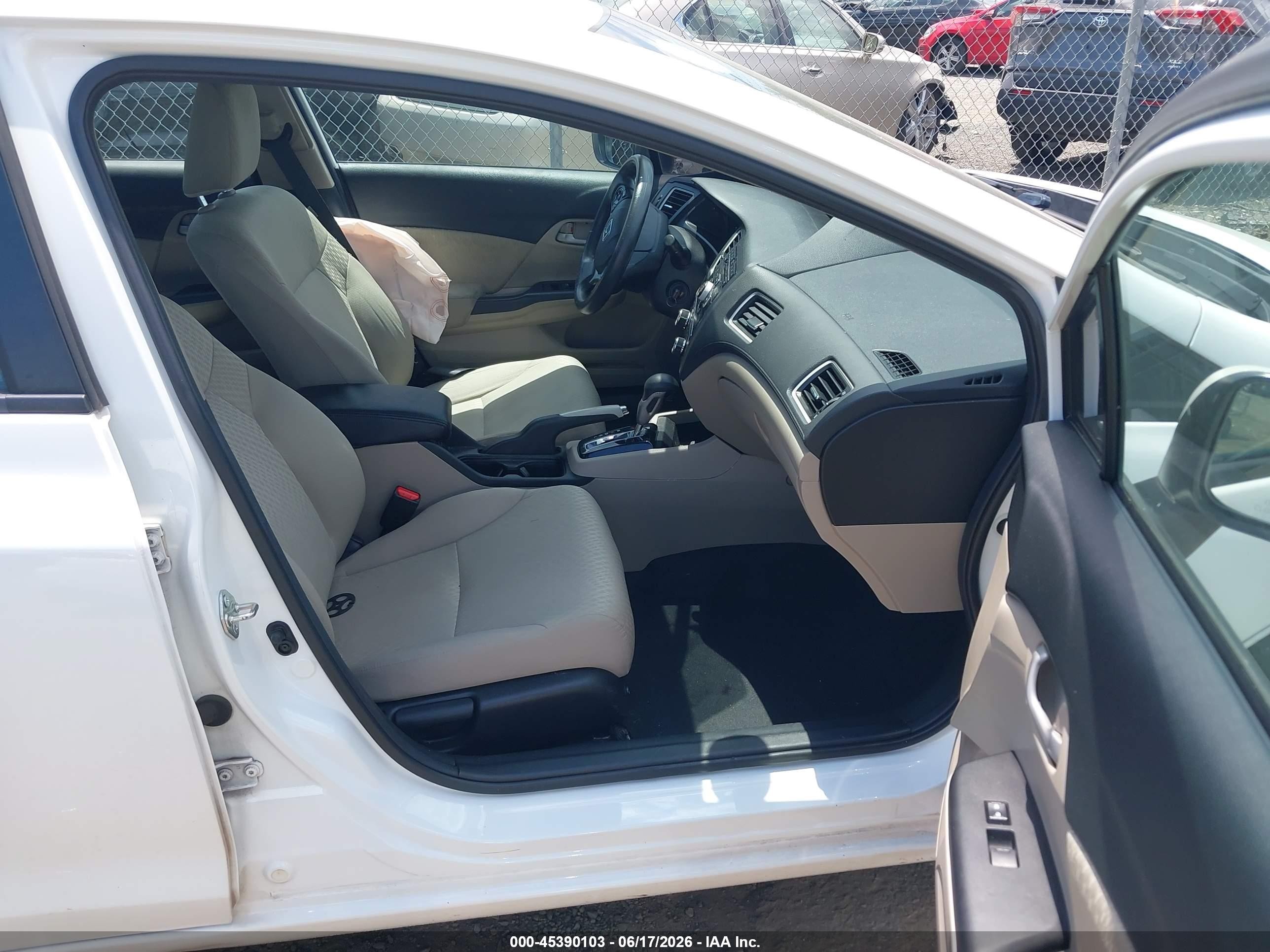 2015 Honda Civic Lx White vin: 19XFB2F50FE291764
