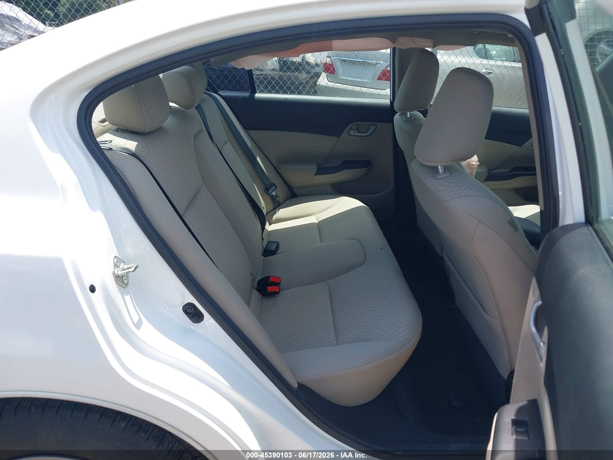 2015 Honda Civic Lx White vin: 19XFB2F50FE291764