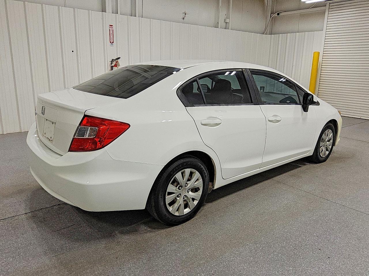 2012 Honda Civic Lx White vin: 19XFB2F51CE023527