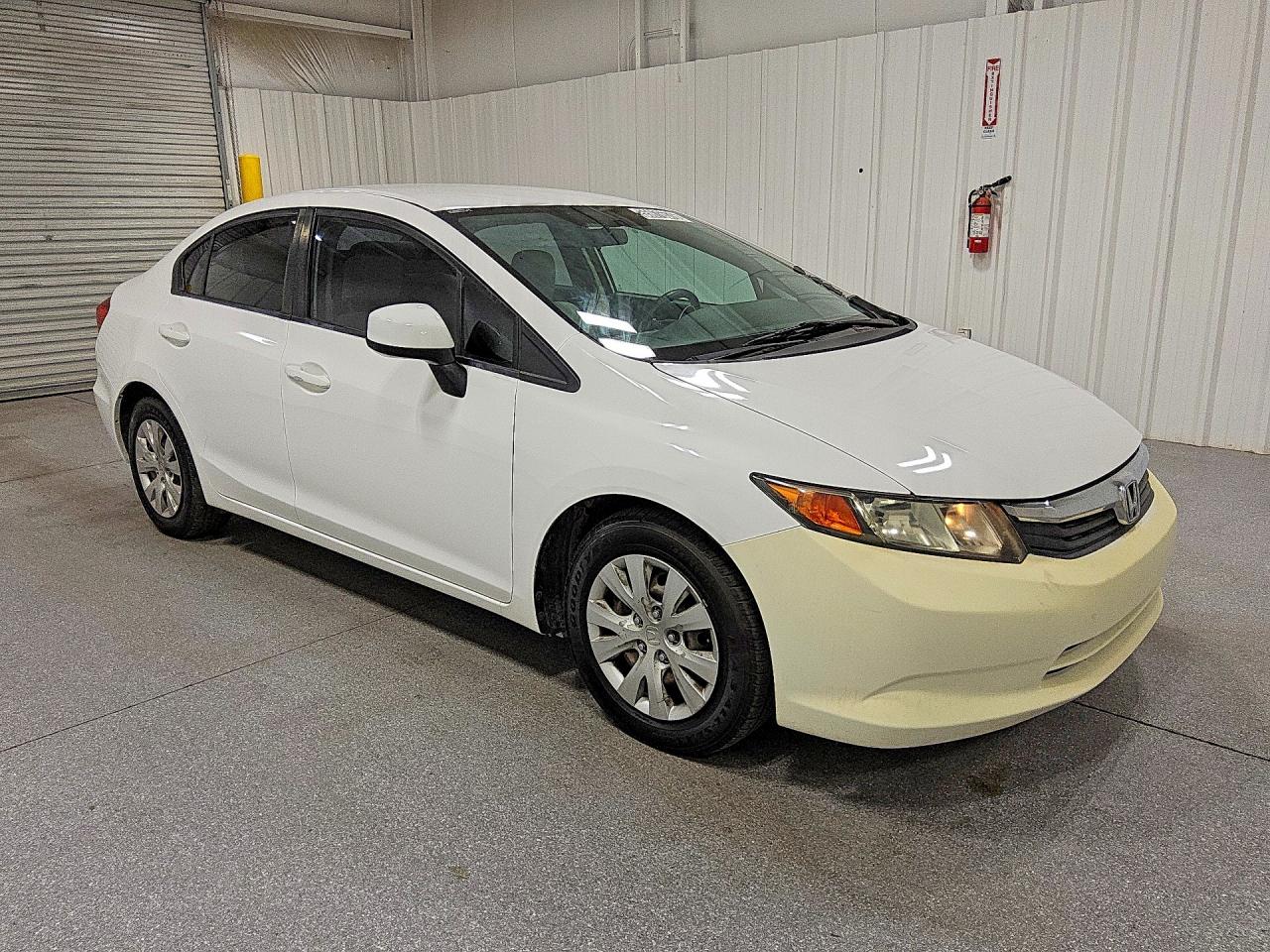 2012 Honda Civic Lx White vin: 19XFB2F51CE023527
