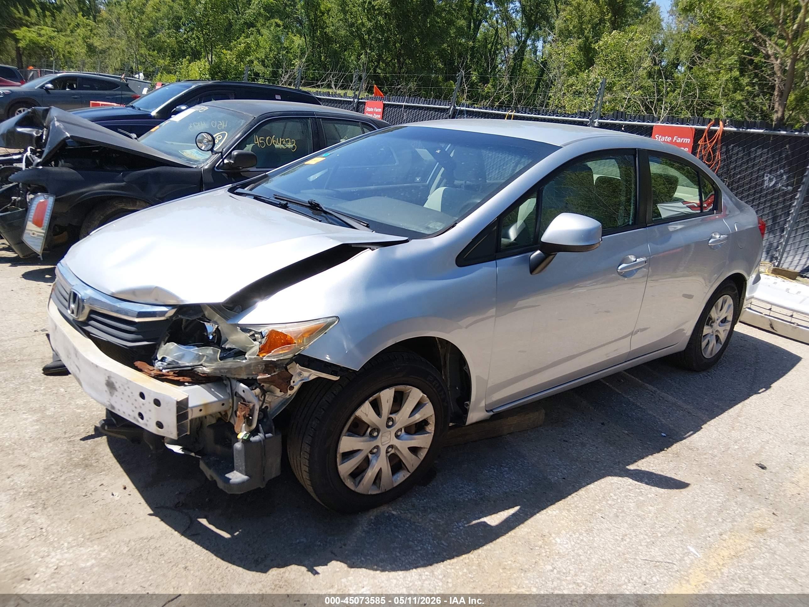 2012 Honda Civic Lx Silver vin: 19XFB2F51CE024466