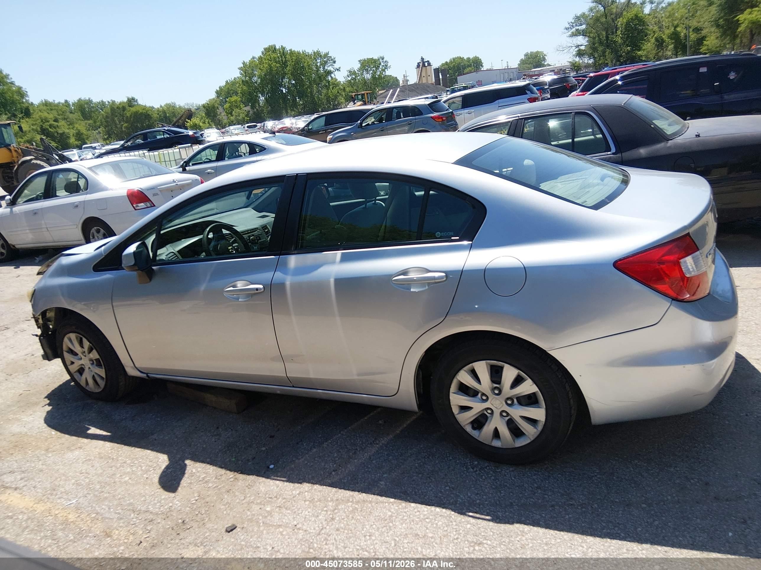 2012 Honda Civic Lx Silver vin: 19XFB2F51CE024466