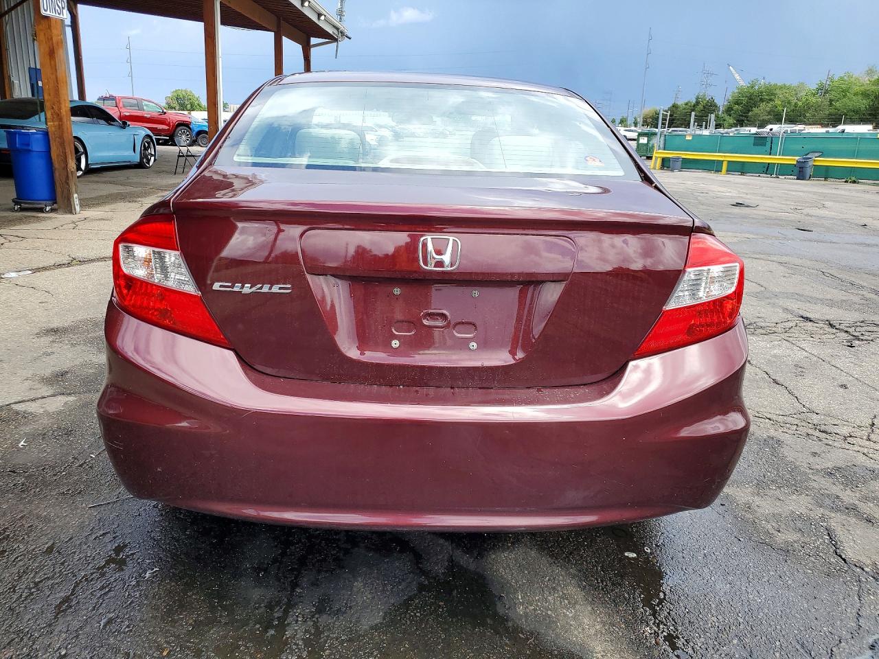2012 Honda Civic Lx Maroon vin: 19XFB2F51CE025097