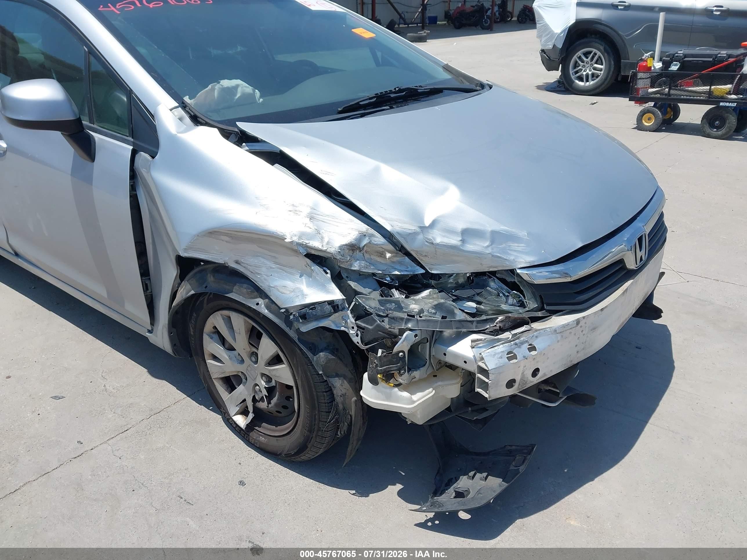 2012 Honda Civic Lx Silver vin: 19XFB2F51CE073733