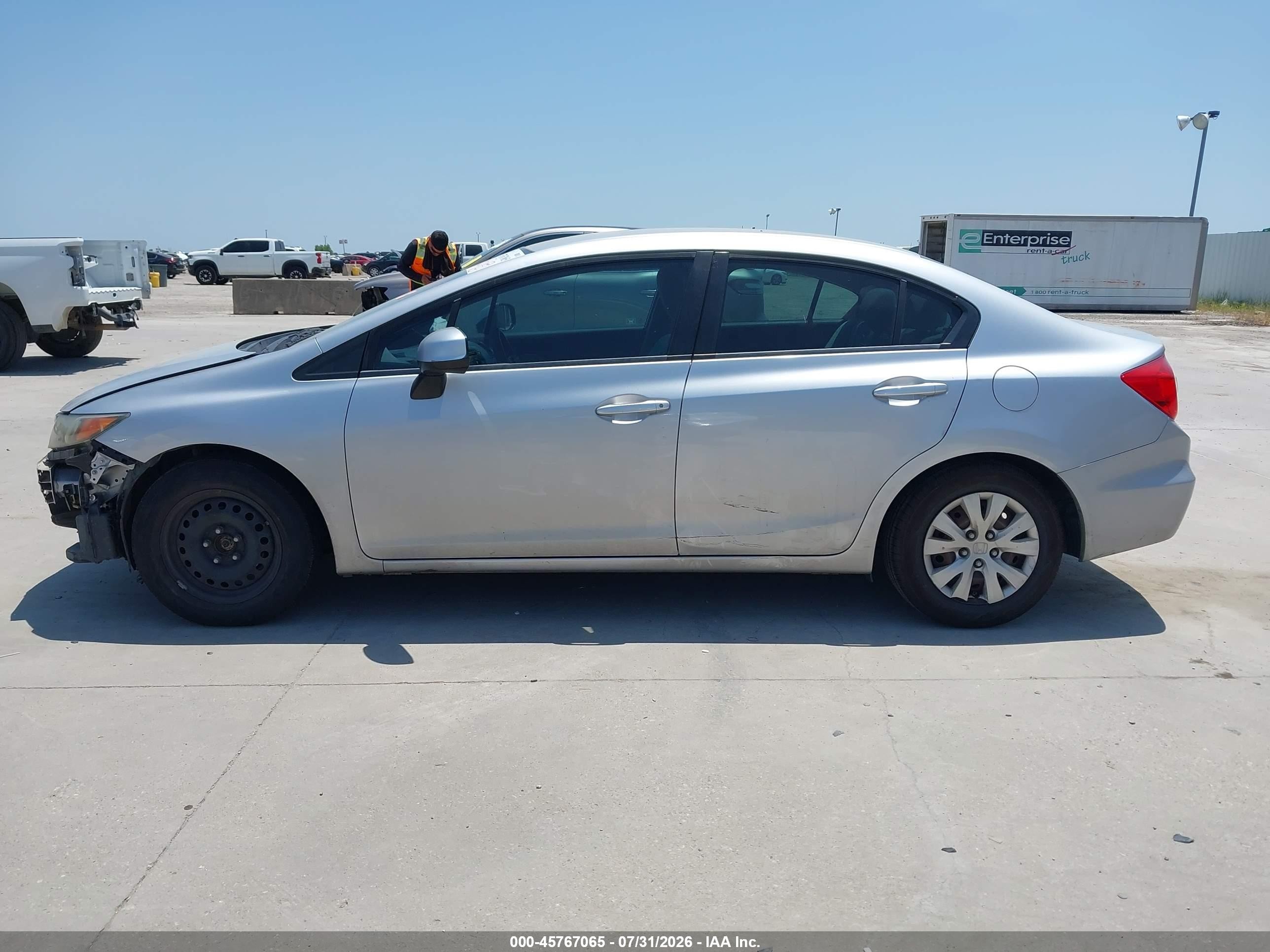2012 Honda Civic Lx Silver vin: 19XFB2F51CE073733