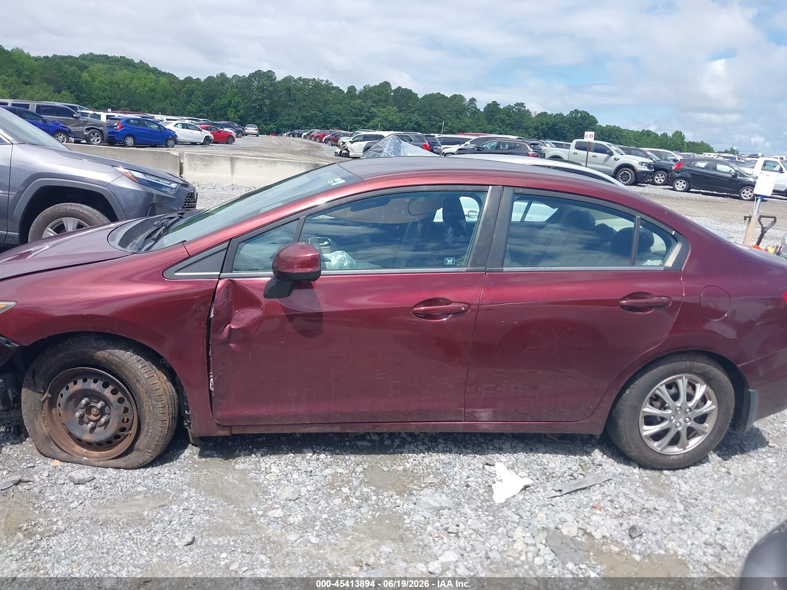 2012 Honda Civic Lx Red vin: 19XFB2F51CE078253