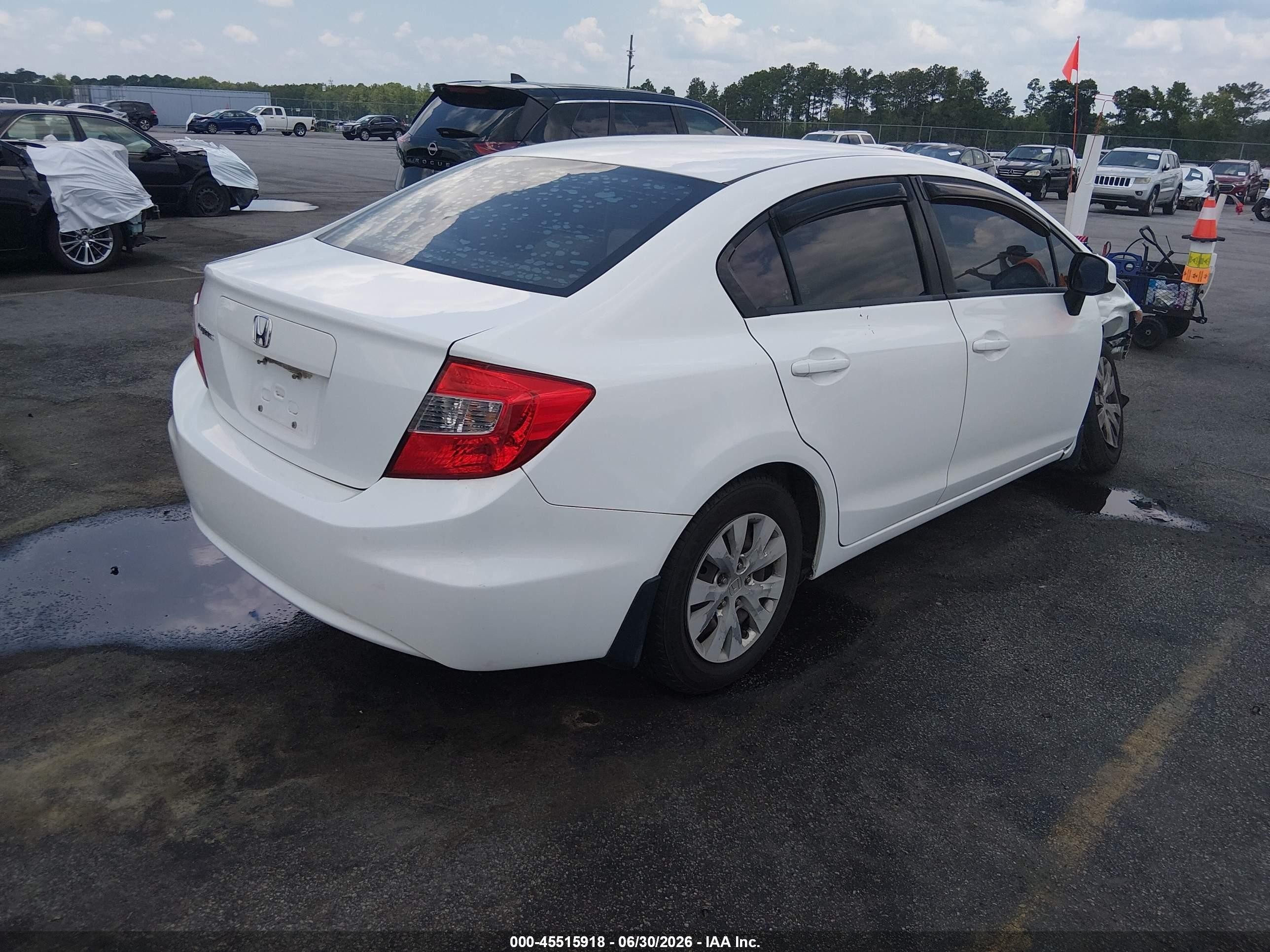 2012 Honda Civic Lx Белый vin: 19XFB2F51CE103670