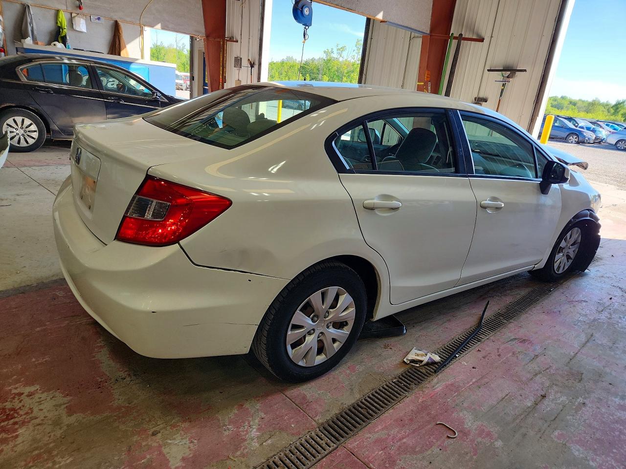 2012 Honda Civic Lx White vin: 19XFB2F51CE317185