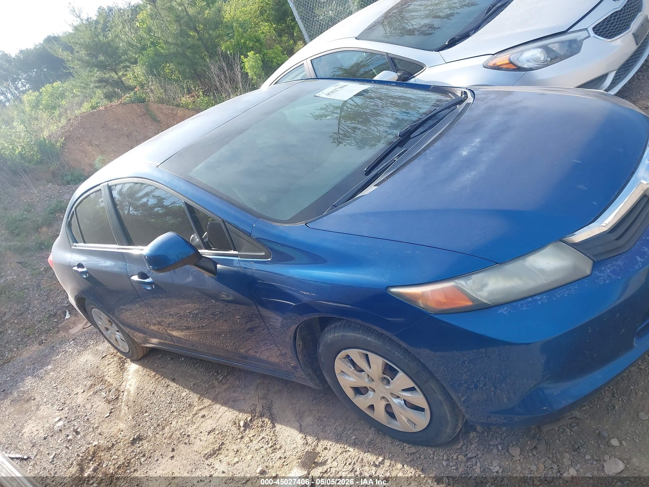 2012 Honda Civic Lx Blue vin: 19XFB2F51CE362899