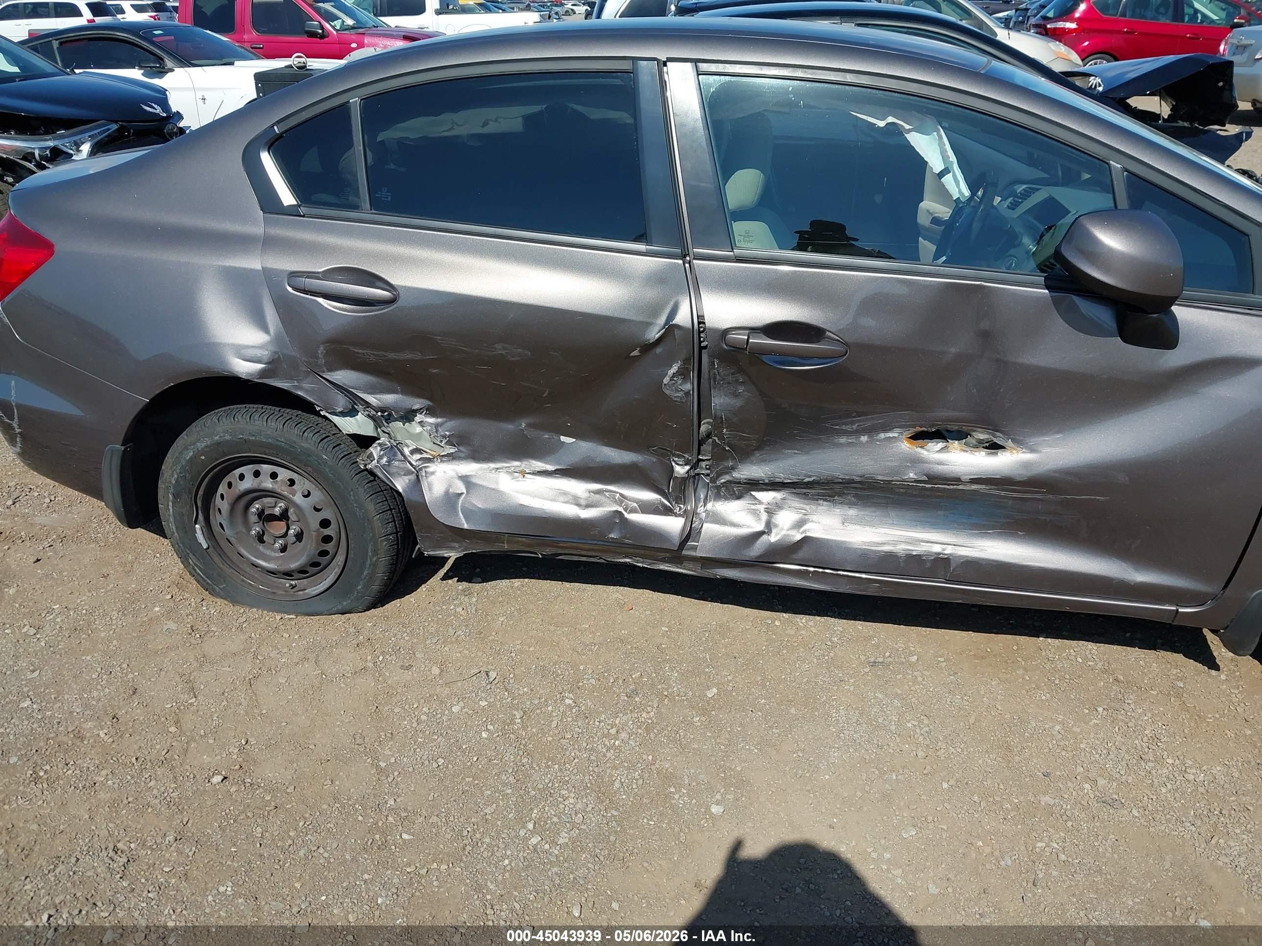 2012 Honda Civic Lx Gray vin: 19XFB2F51CE365981