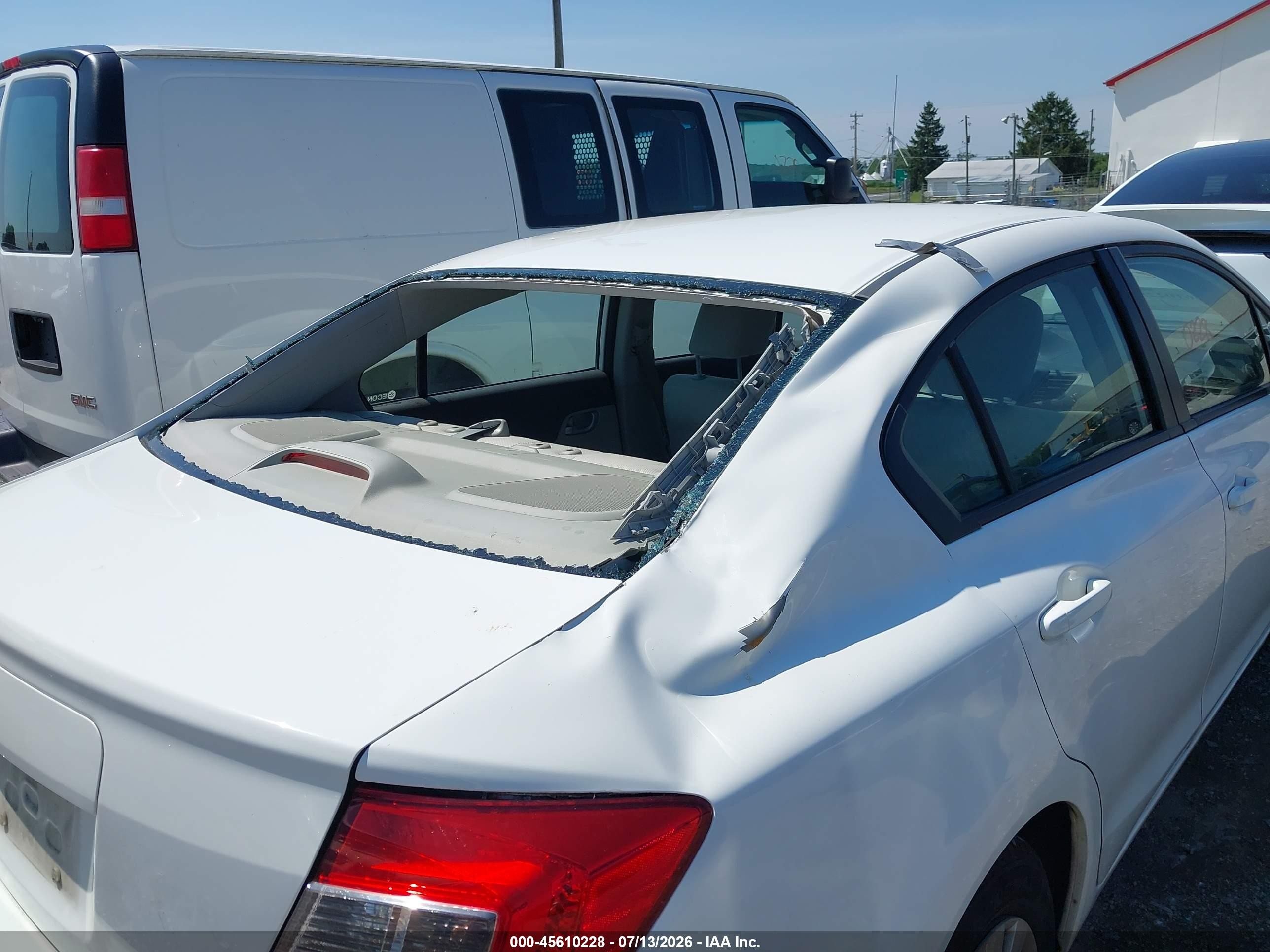 2012 Honda Civic Lx Белый vin: 19XFB2F51CE367651