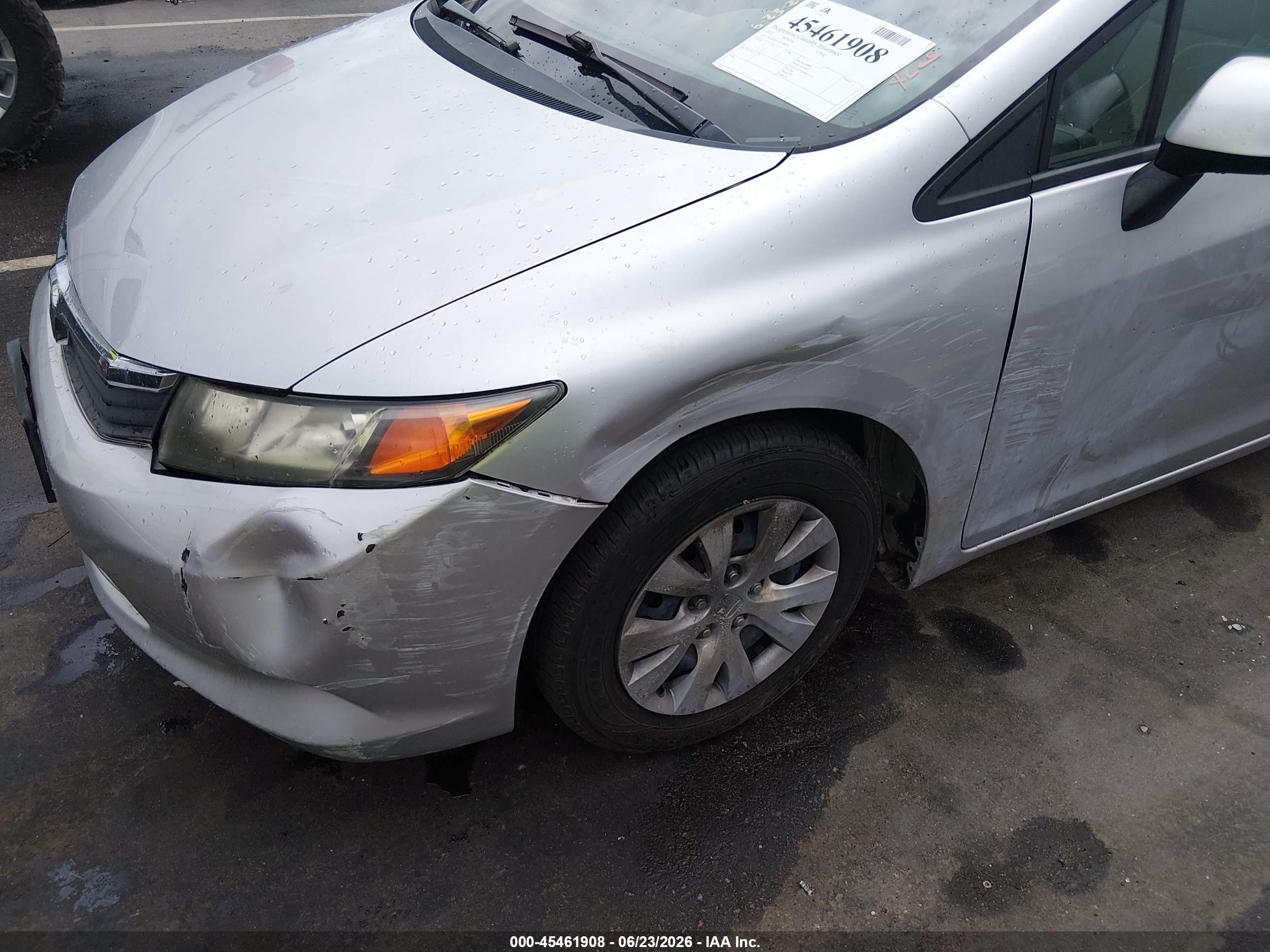 2012 Honda Civic Lx Серебряный vin: 19XFB2F51CE386975